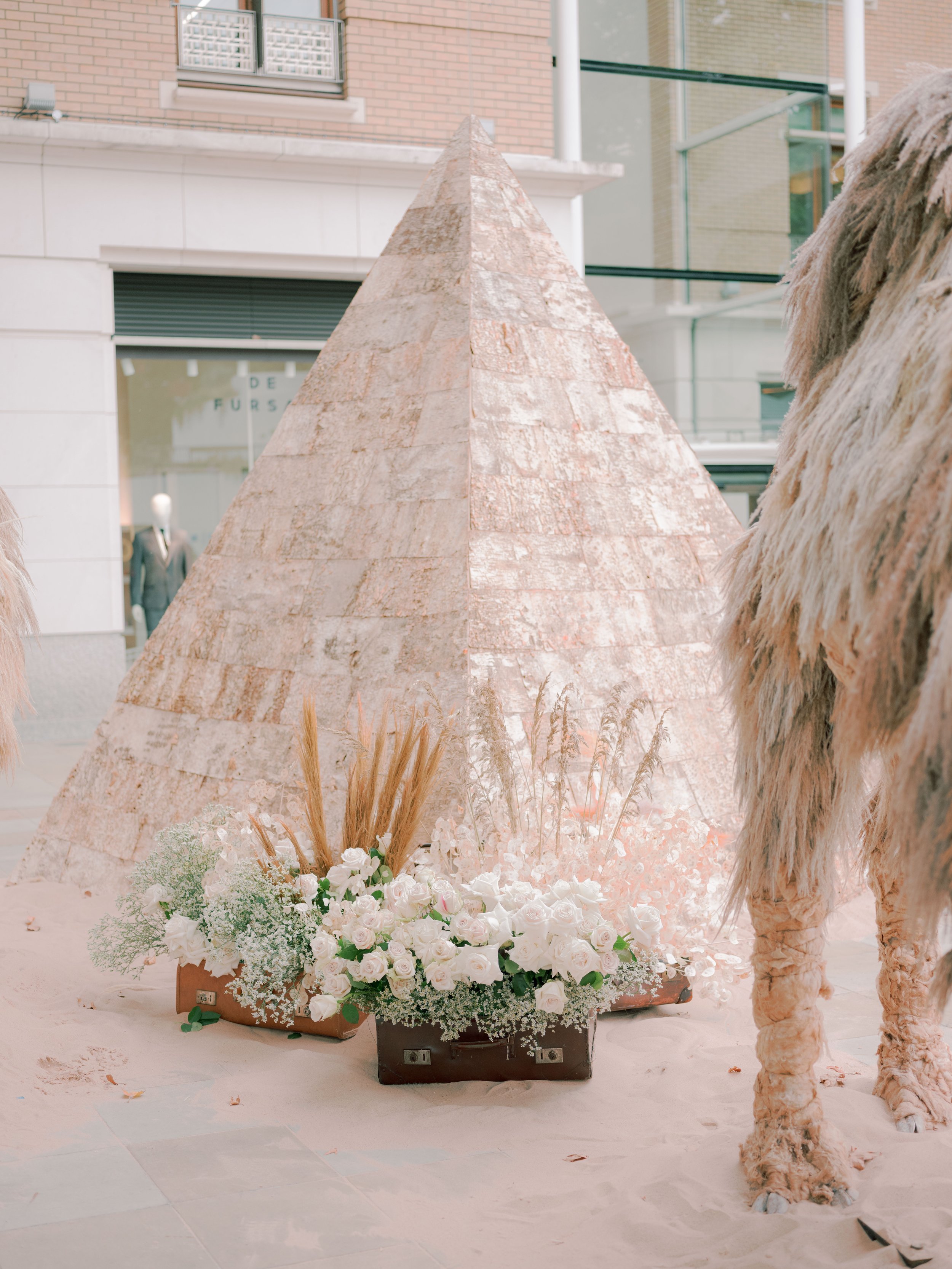 JoannaBriggsPhotographyAllForLoveChelseainBloom-278.jpg