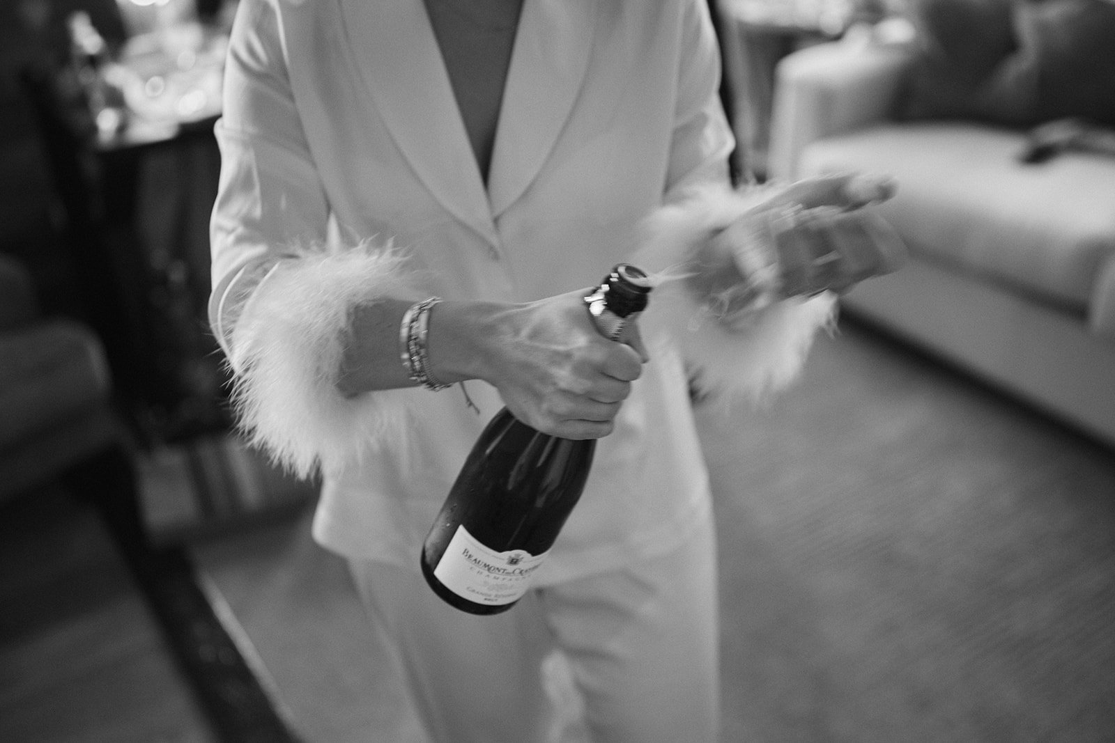 CHARLI_MATT_WEDDING_006.jpg