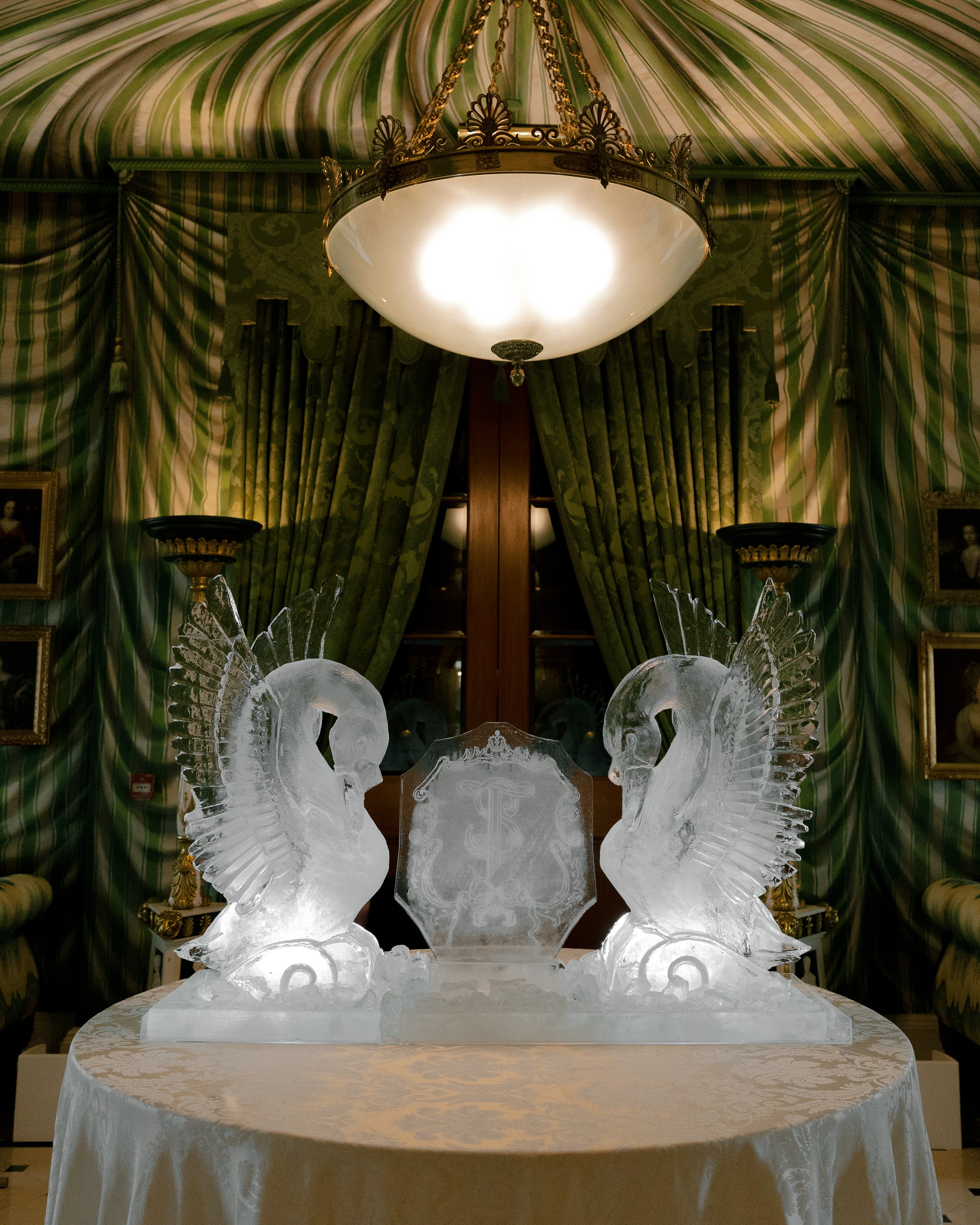 Alice Wilkes X Bridgerton X The Lanesborough_Rebecca Searle Photography 20 of 270.jpg