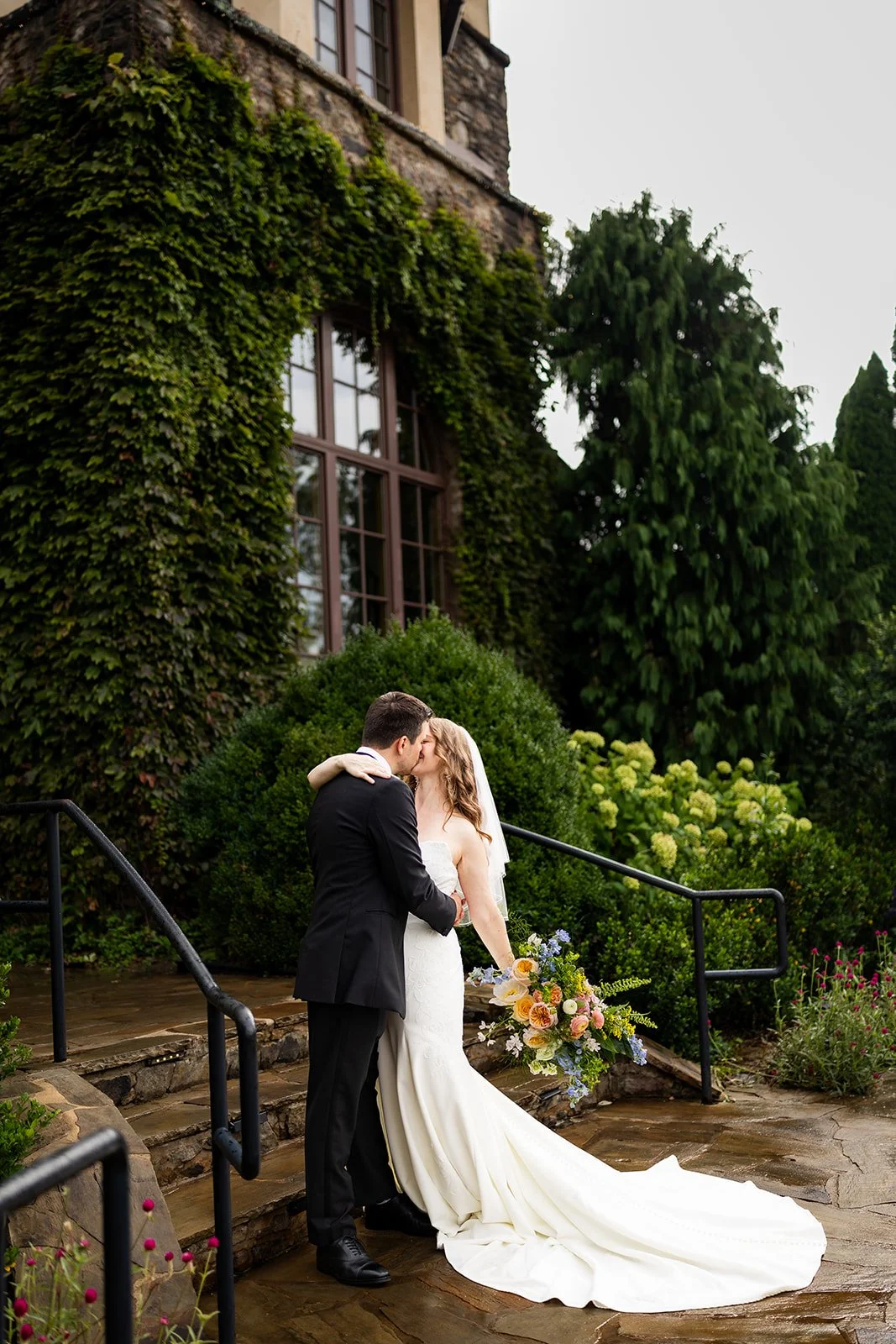 Gorgeous outdoor wedding photo