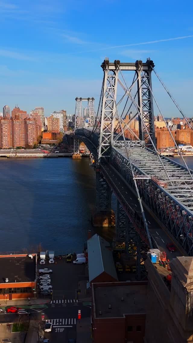 Alignment 📐
#dronevideo #nyc #williamsburgbridge #brooklyn