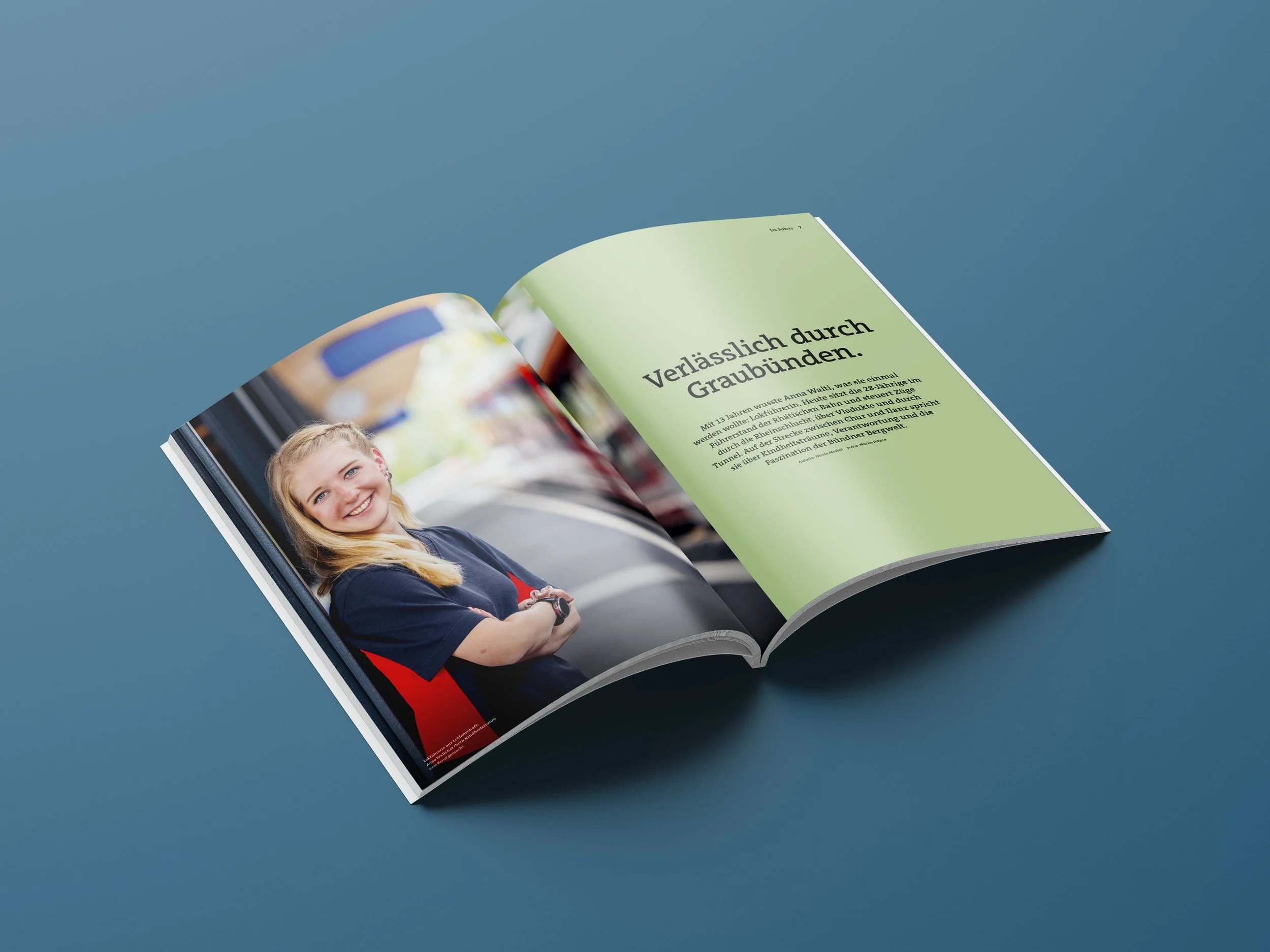 Perfect_Binding_Brochure_Mockup_1.jpg