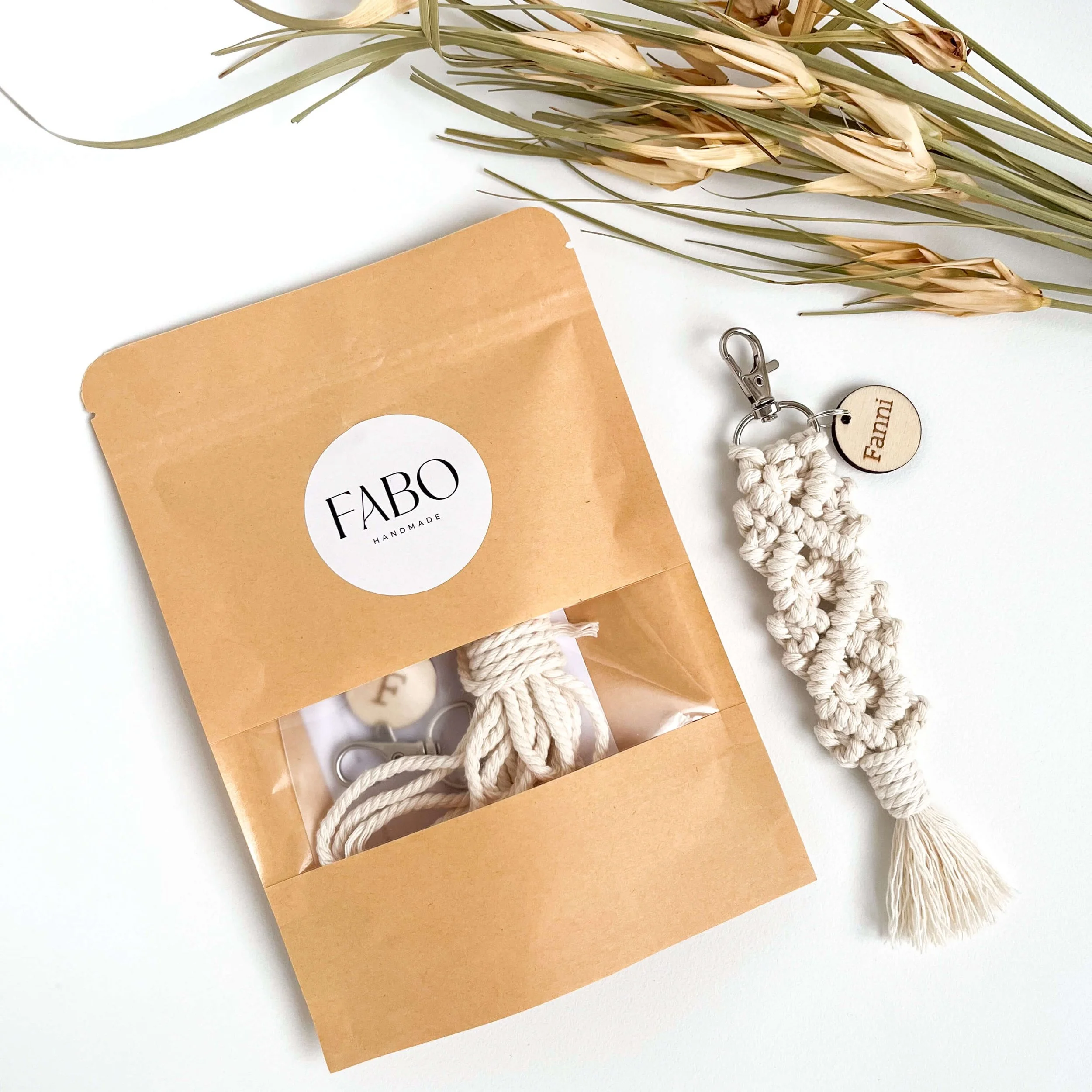 Makramé kulcstartó diy csomag tartalma