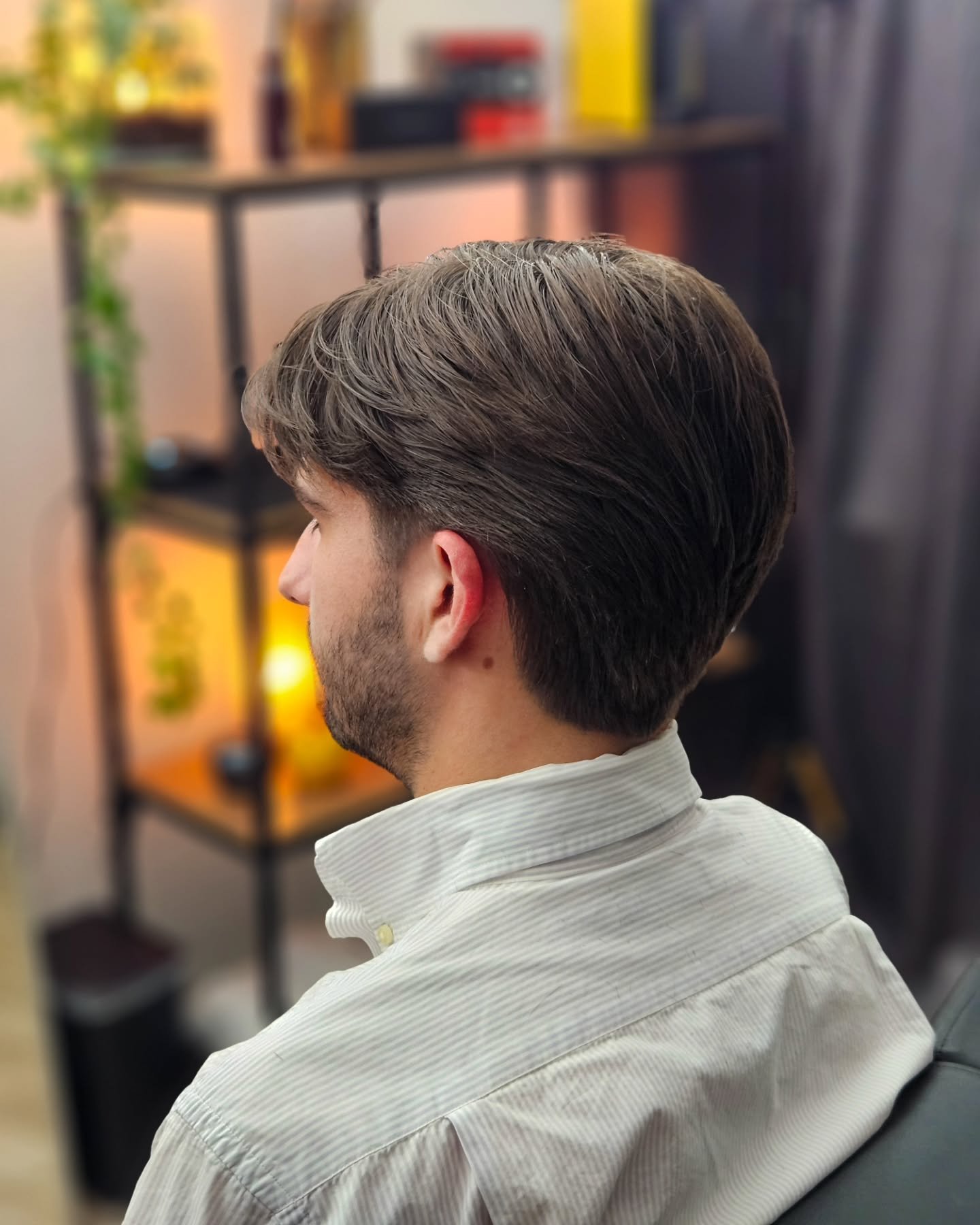 xx... Hair in good hands, mind at ease ...xx

@rafamres 

Rendez-vous | Appointment

www.nomadusbarber.com

#barbershop
#barber
#brussels 
#fade 
#mensstyle 
#grooming 
#hair 
#barbeiro 
#haircut 
#buzzcut 
#mullet
#nomadusbarberstudio
#barcelos
#tap