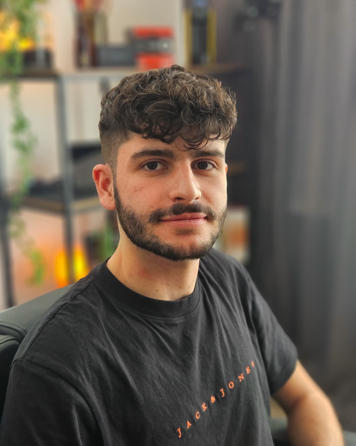 xx...Precision, technique, and personality in every cut...xx

@andgal2000 

Rendez-vous | Appointment

www.nomadusbarber.com

#barbershop
#barber
#brussels 
#fade 
#mensstyle 
#grooming 
#hair 
#barbeiro 
#haircut 
#buzzcut 
#mullet
#nomadusbarberstu