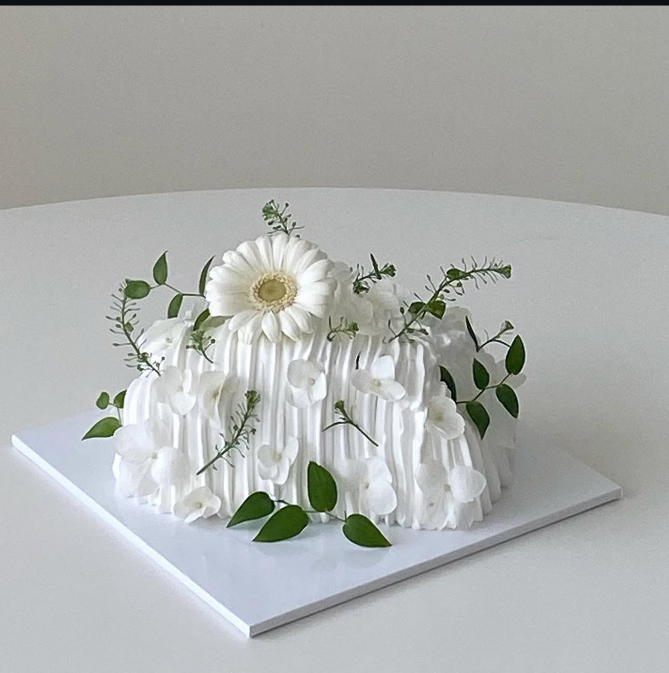 Flower Cake Roll Style