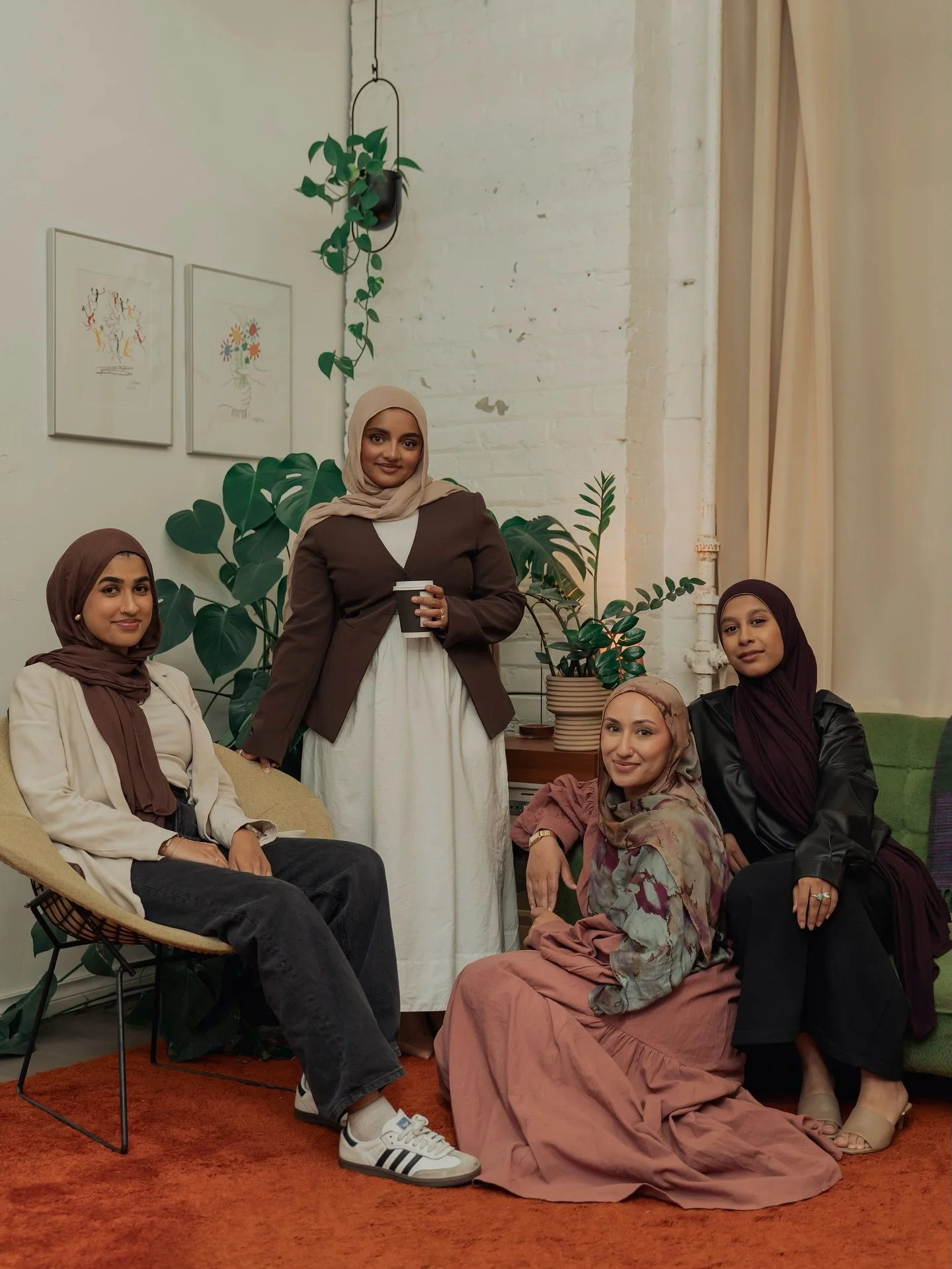 a little throwback to a brand shoot with friends I first met at a TM event &mdash; proof of what sisterhood can become. 

Alhamdulillah for everyone who pours into this space and makes TM what it is: a place to find and build the connections that car