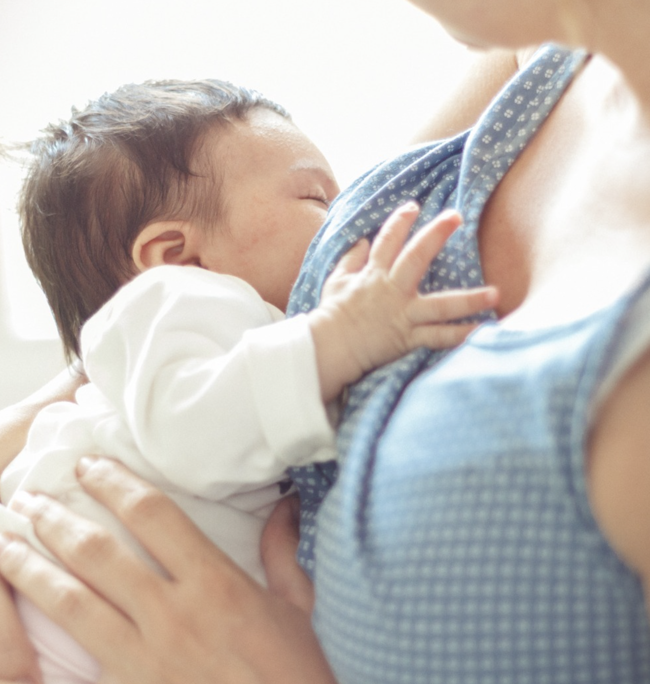 Breastfeeding support after infertility and hormonal conditions