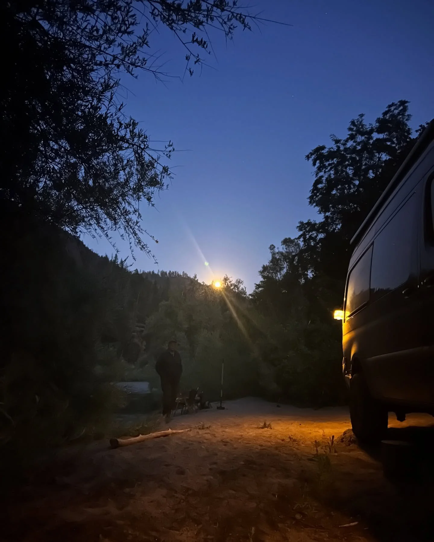 Siskiyou Crest Trail, last 24 hours:
1. Moonrise on our sand bar camp, Klamath river, CA
2. Thompson peak in the Trinity Alps Wilderness
3. Bolden lake, Klamath mountains
4. Technical climb - the only way in/out of our gravel bar camp on the Illinois