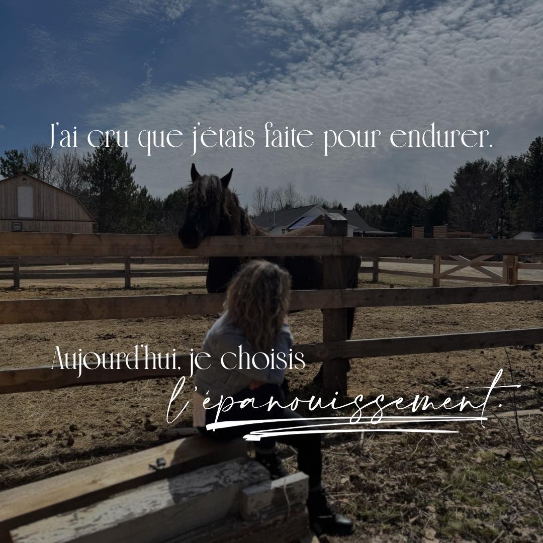 𝗝&rsquo;𝗮𝗶 𝗰𝗿𝘂 𝗾𝘂𝗲 𝗷&rsquo;𝗲́𝘁𝗮𝗶𝘀 𝗳𝗮𝗶𝘁𝗲 𝗽𝗼𝘂𝗿 𝗲𝗻𝗱𝘂𝗿𝗲𝗿.
𝗔𝘂𝗷𝗼𝘂𝗿𝗱&rsquo;𝗵𝘂𝗶, 𝗷𝗲 𝘀𝗮𝗶𝘀 𝗾𝘂𝗲 𝗷𝗲 𝘀𝘂𝗶𝘀 𝗳𝗮𝗶𝘁𝗲 𝗽𝗼𝘂𝗿 𝗺&rsquo;𝗲́𝗽𝗮𝗻𝗼𝘂𝗶𝗿.

Petite, on m&rsquo;a appris que 𝗹&rsquo;𝗮𝗺𝗼𝘂𝗿,