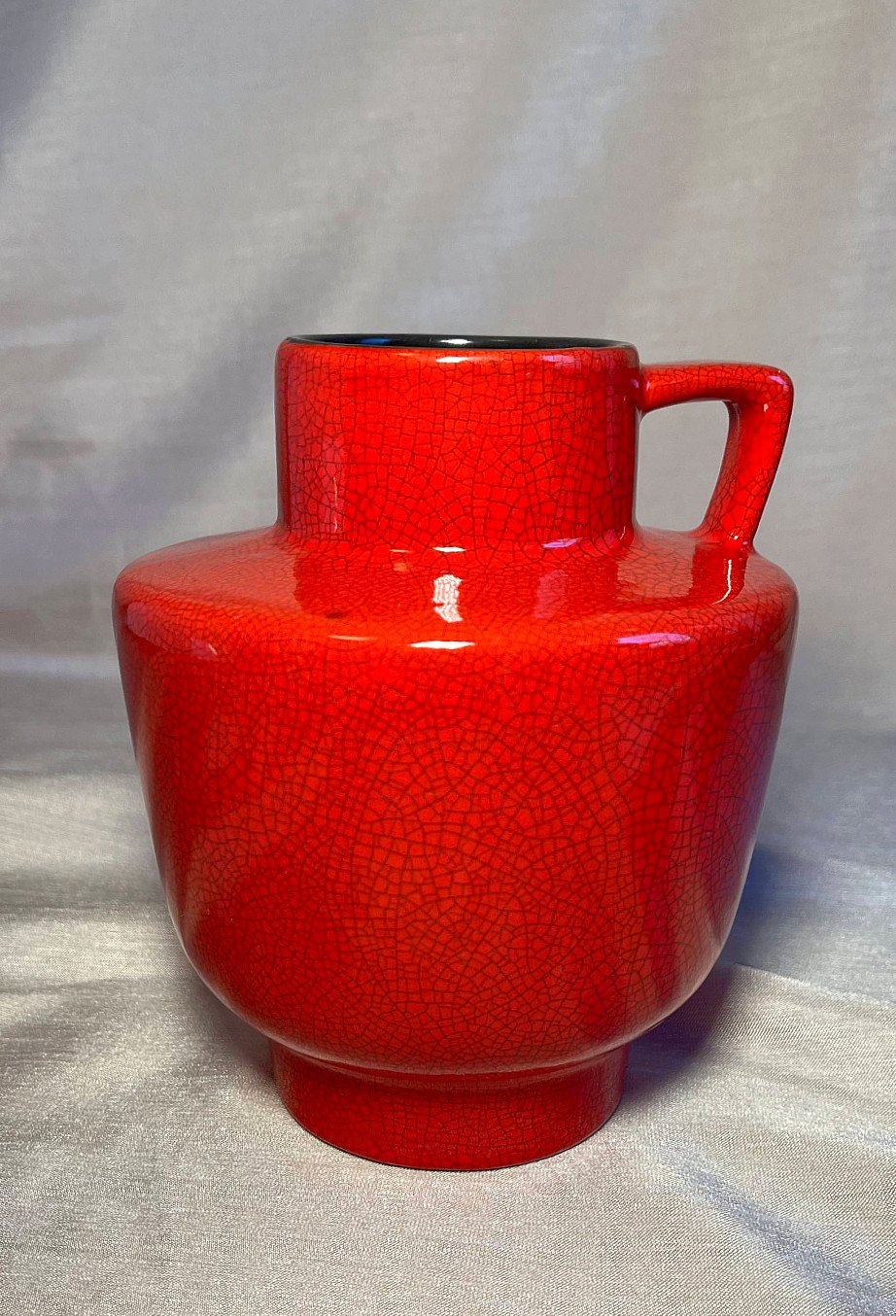 vase-henkel-rot.jpg