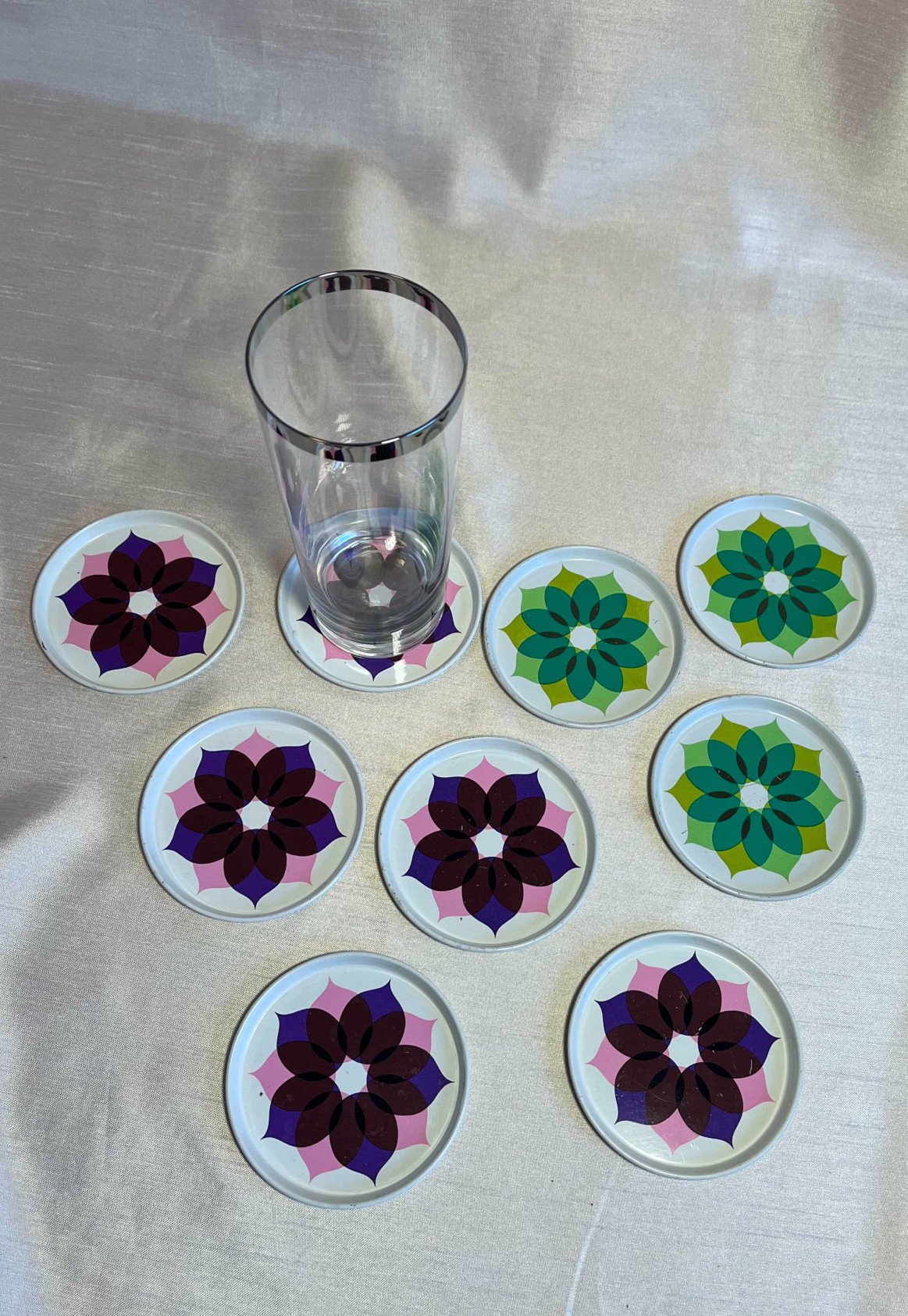 vintage Glasuntersetzer mit Blumenmuster