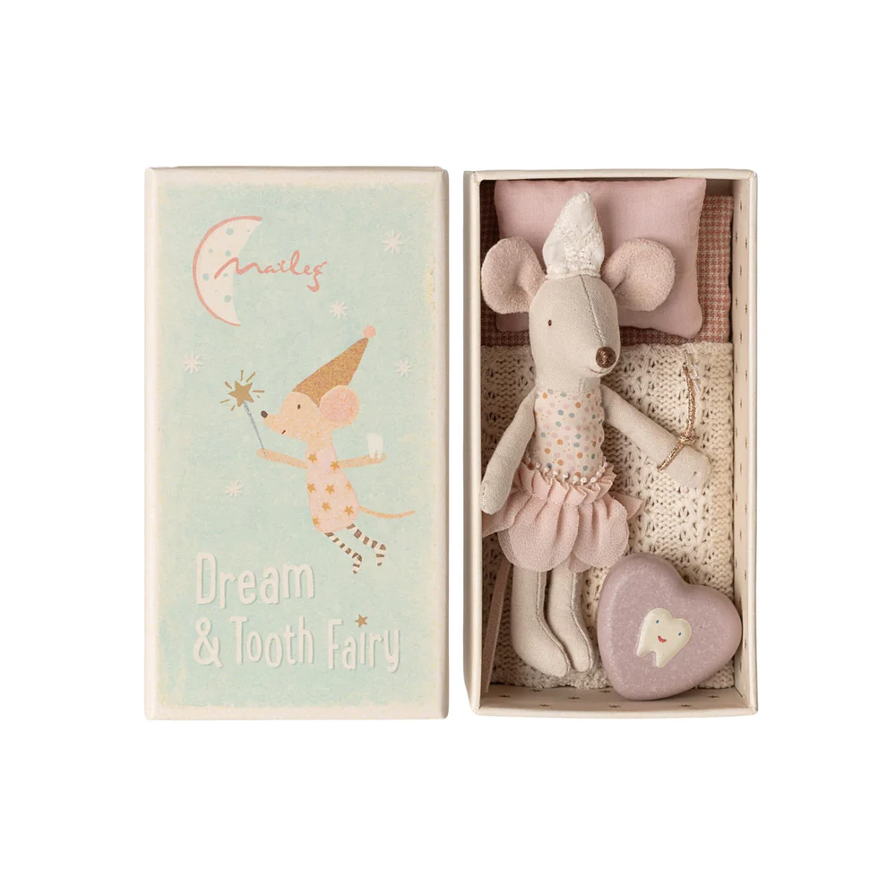 Maileg-Tooth-Fairy-Mouse-Little-Mouse-In-Matchbox-Product-1_1.jpg