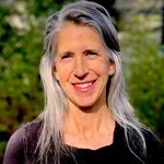 Charity Kahn - Meditation &amp; Qigong Teacher @charityandthejamband