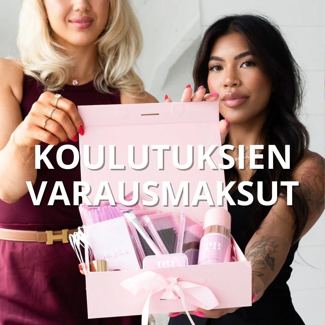 Koulutuksien varausmaksut