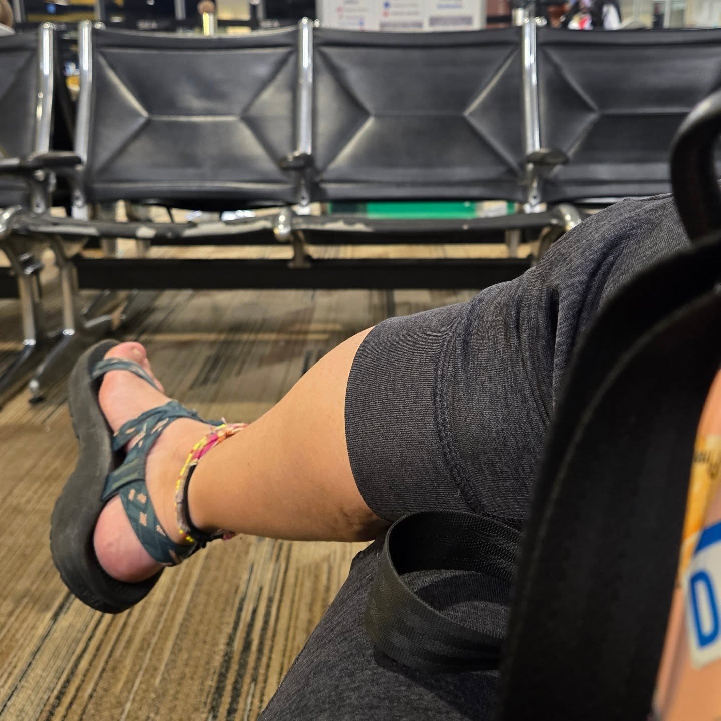 Waiting. 🇺🇸 🛫 🇹🇼

#traveler #traveltheworld #travel #exploremore