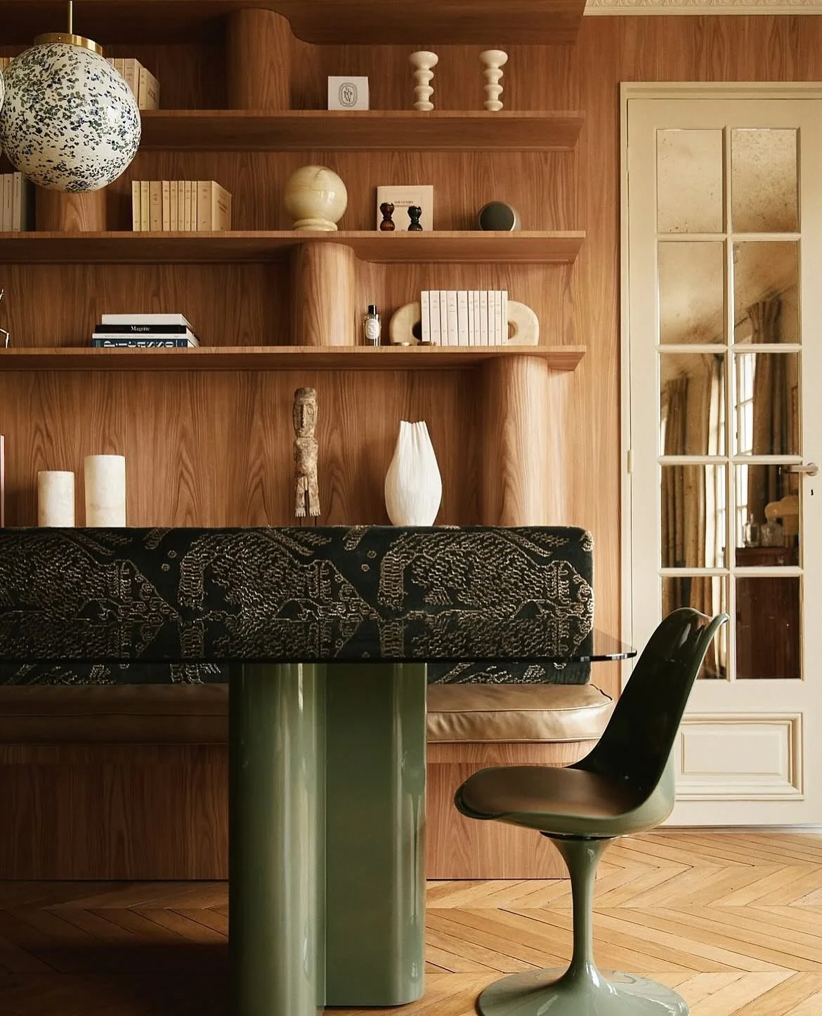 Designed by Caroline Andreoni