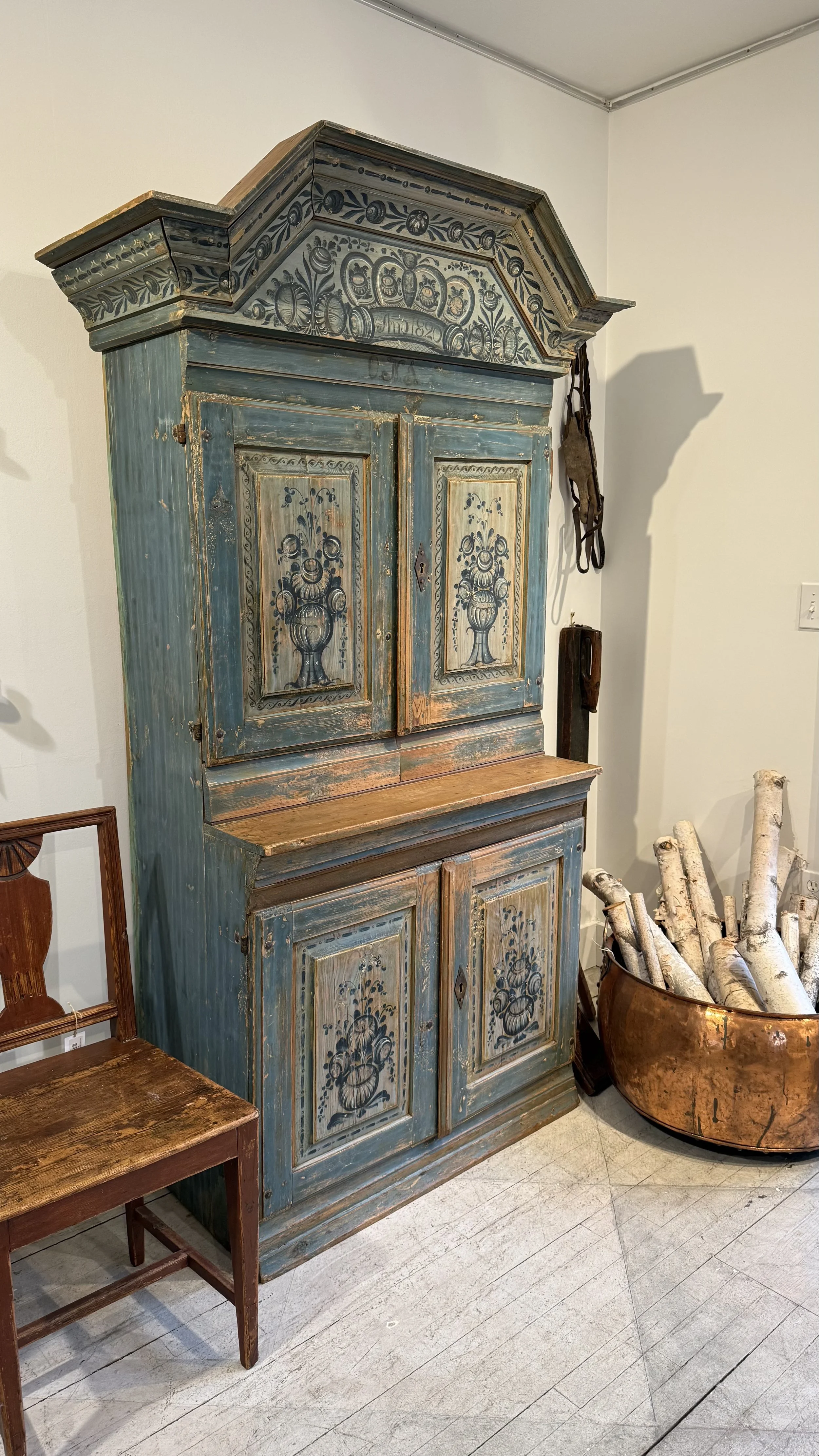 Eleish Van Breems Home