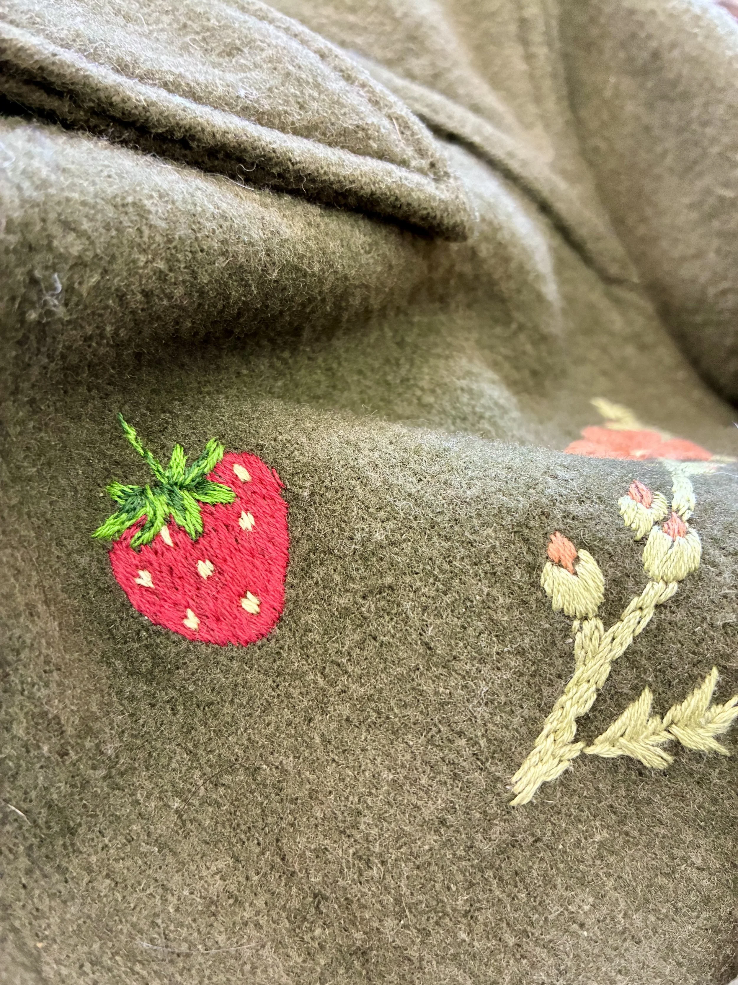Embroidered Clothing Class&nbsp;