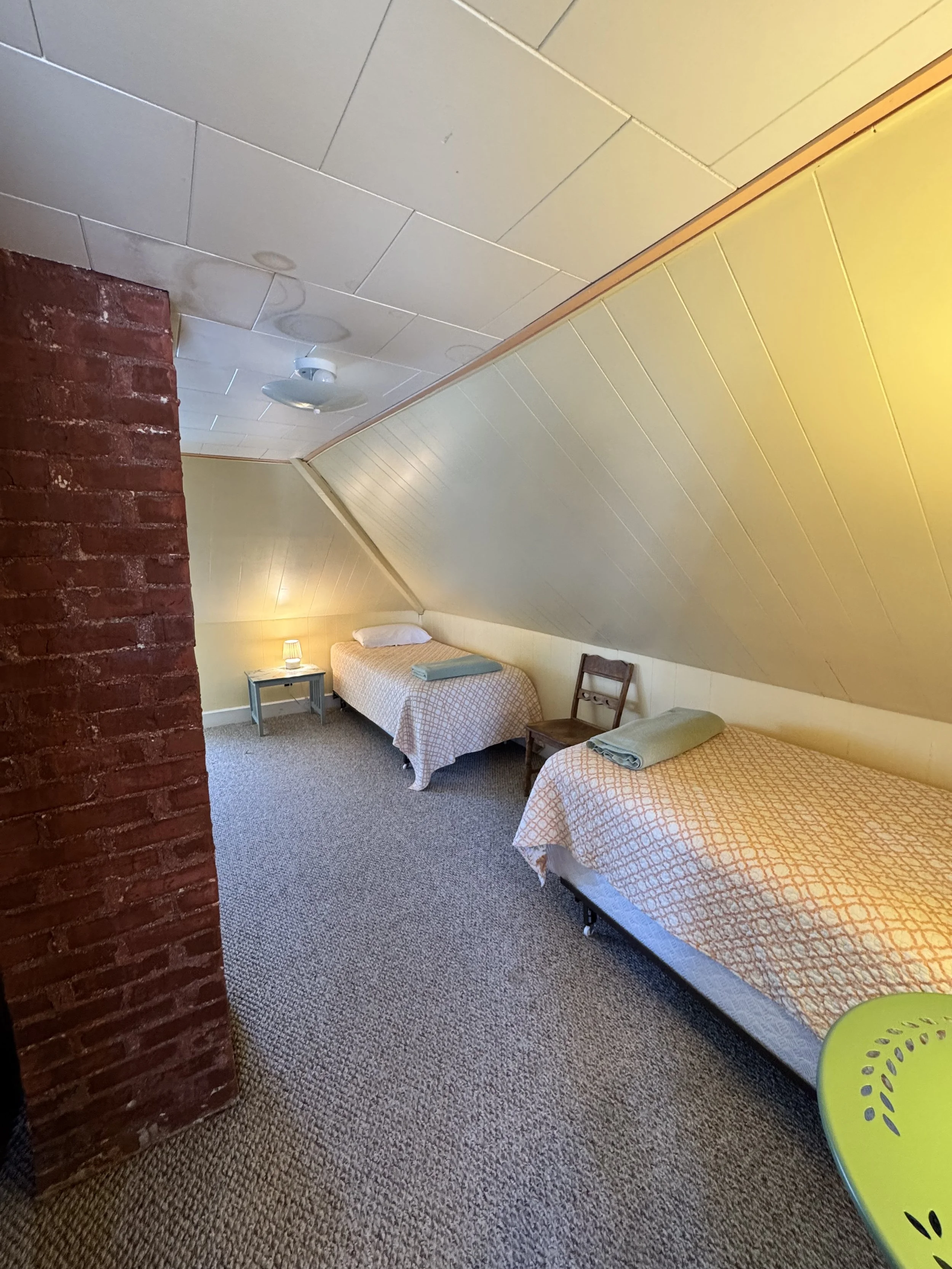 Bedroom #6: features two twin beds and ocean views.