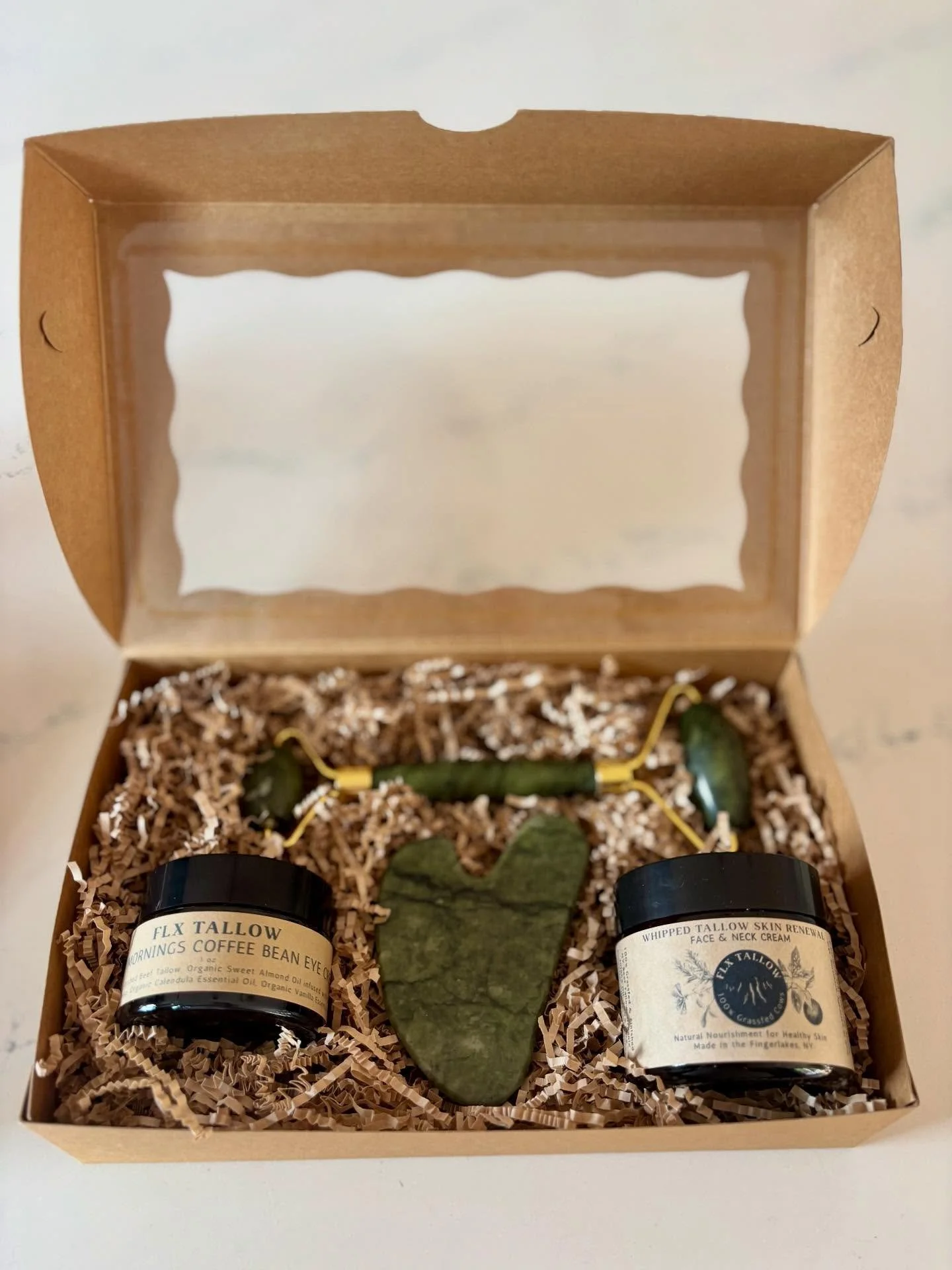 ✨ Exciting News! ✨
I&rsquo;ll be vending @backtothebasicsmarket next Saturday, 9/13 from 12&ndash;3 PM @starcidery and I can&rsquo;t wait to see you there!

We&rsquo;re debuting something special just in time for fall &mdash; new FLX Tallow gift boxe
