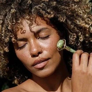 ✨ Glow from the inside out ✨

Have you tried gua sha or facial rolling? These ancient beauty tools do more than just look pretty on your vanity. They help:
🌿 Increase circulation &amp; bring nutrients to the skin
🌸 Reduce puffiness &amp; support ly