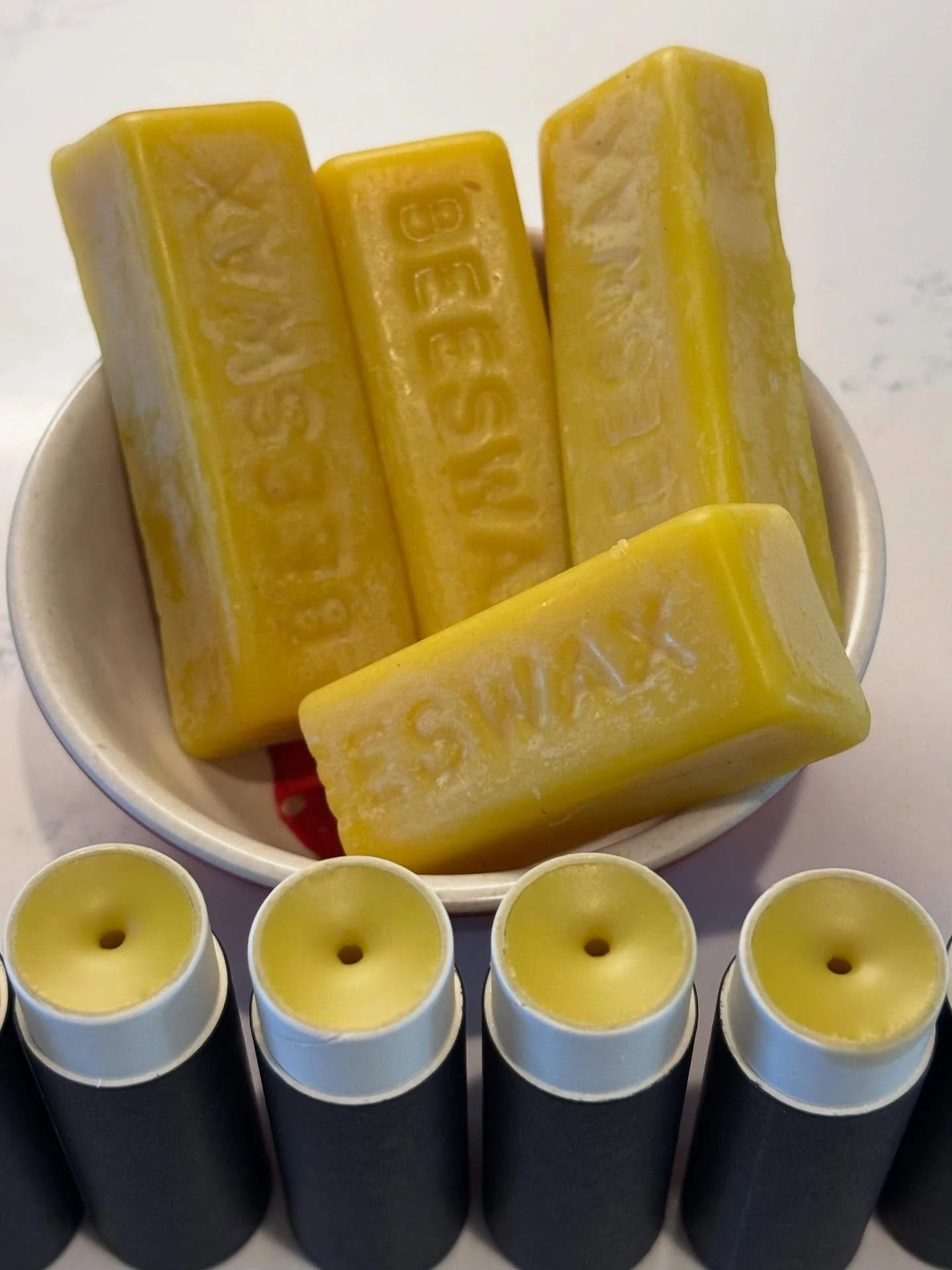 ✨ When you start with unrefined, natural ingredients, the results speak for themselves. ✨

This golden beeswax (sourced locally 🐝 @gilshoneybees ), combined with our 100% grass-fed &amp; finished beef suet and organic shea butter, gives our hand-pou