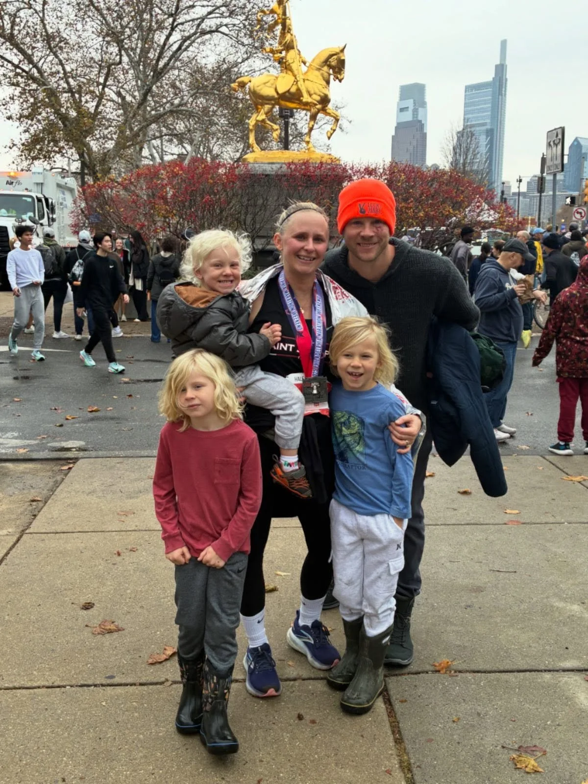 Grateful for HUMANS today. 🫶

I ran the Philly Half Marathon this morning&mdash;my first in over a decade and my first since becoming a mom&mdash;and wow&hellip; Philly SHOWED UP! From the nonstop cheer stations and hilarious signs, to strangers han