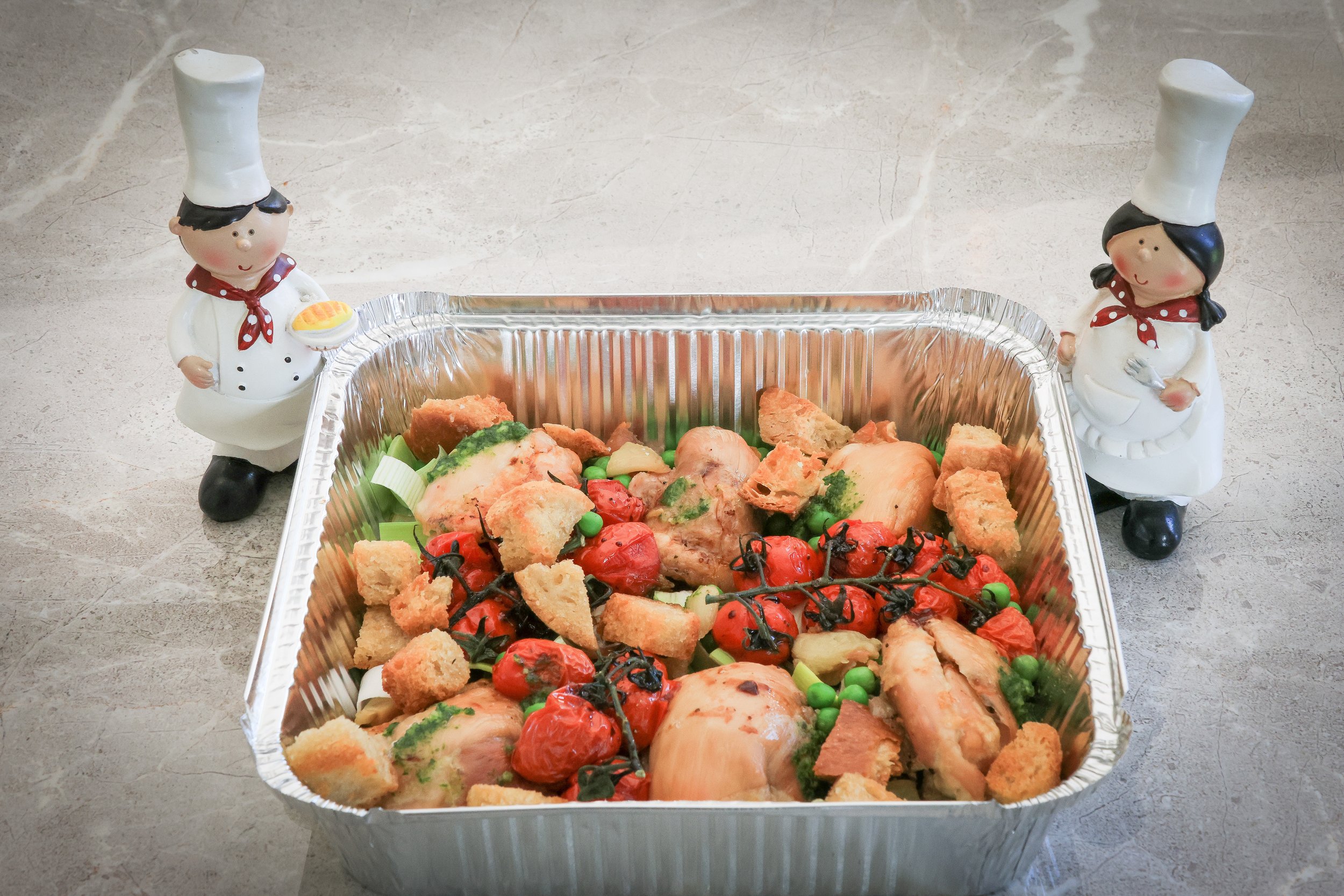 Chicken & Cheery Tomato Tray Bake 