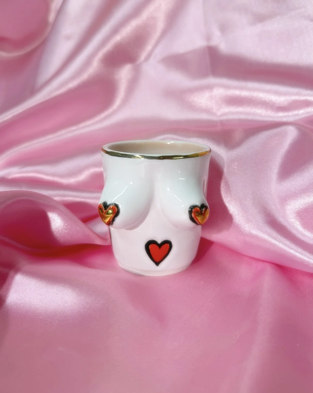 Red Hearts Femme Porcelain Shot Cup
