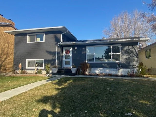 Royal Ironstone Siding