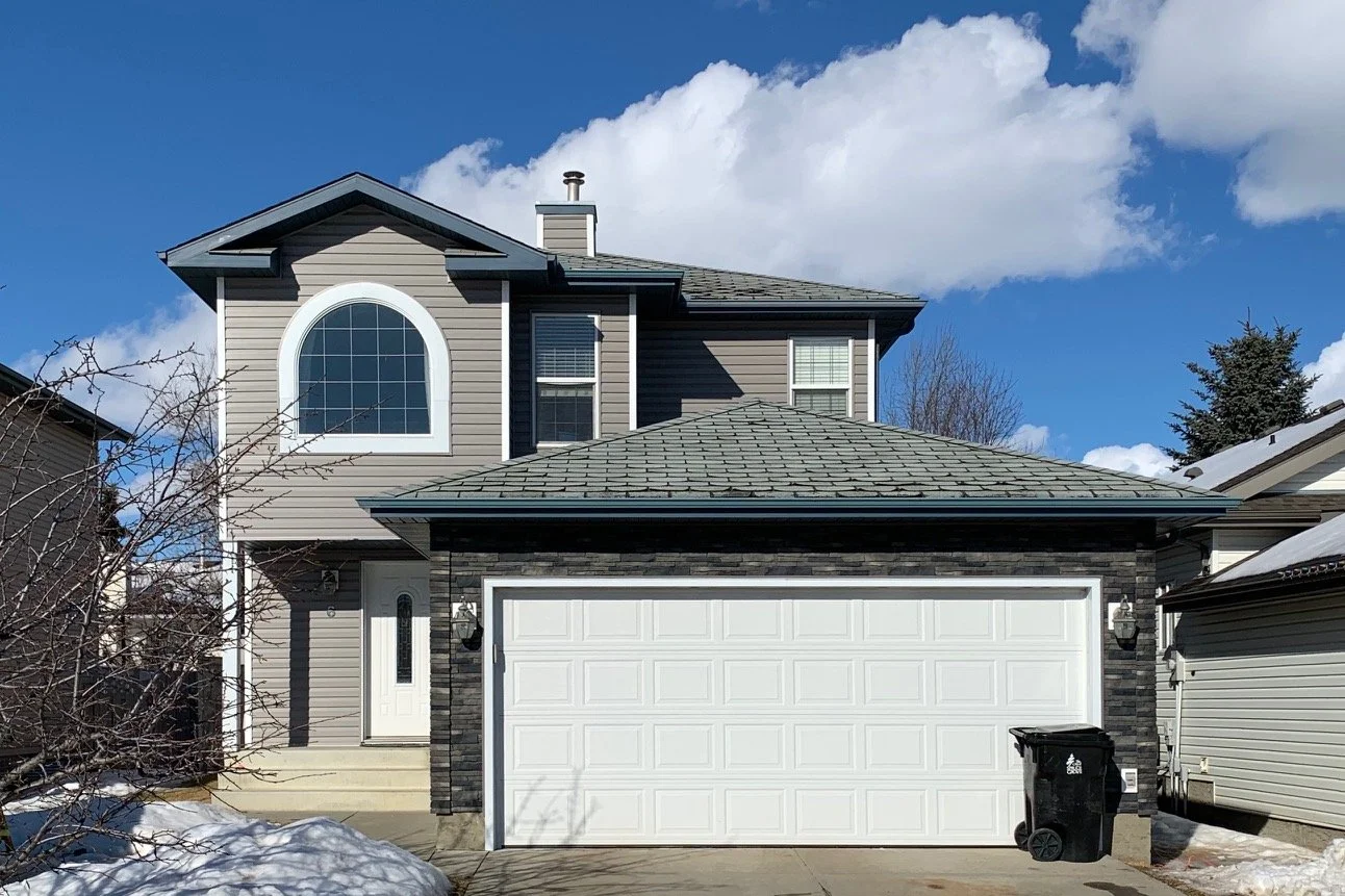 Royal Harvard Slate Siding, Tando Stone Lewistone Crest