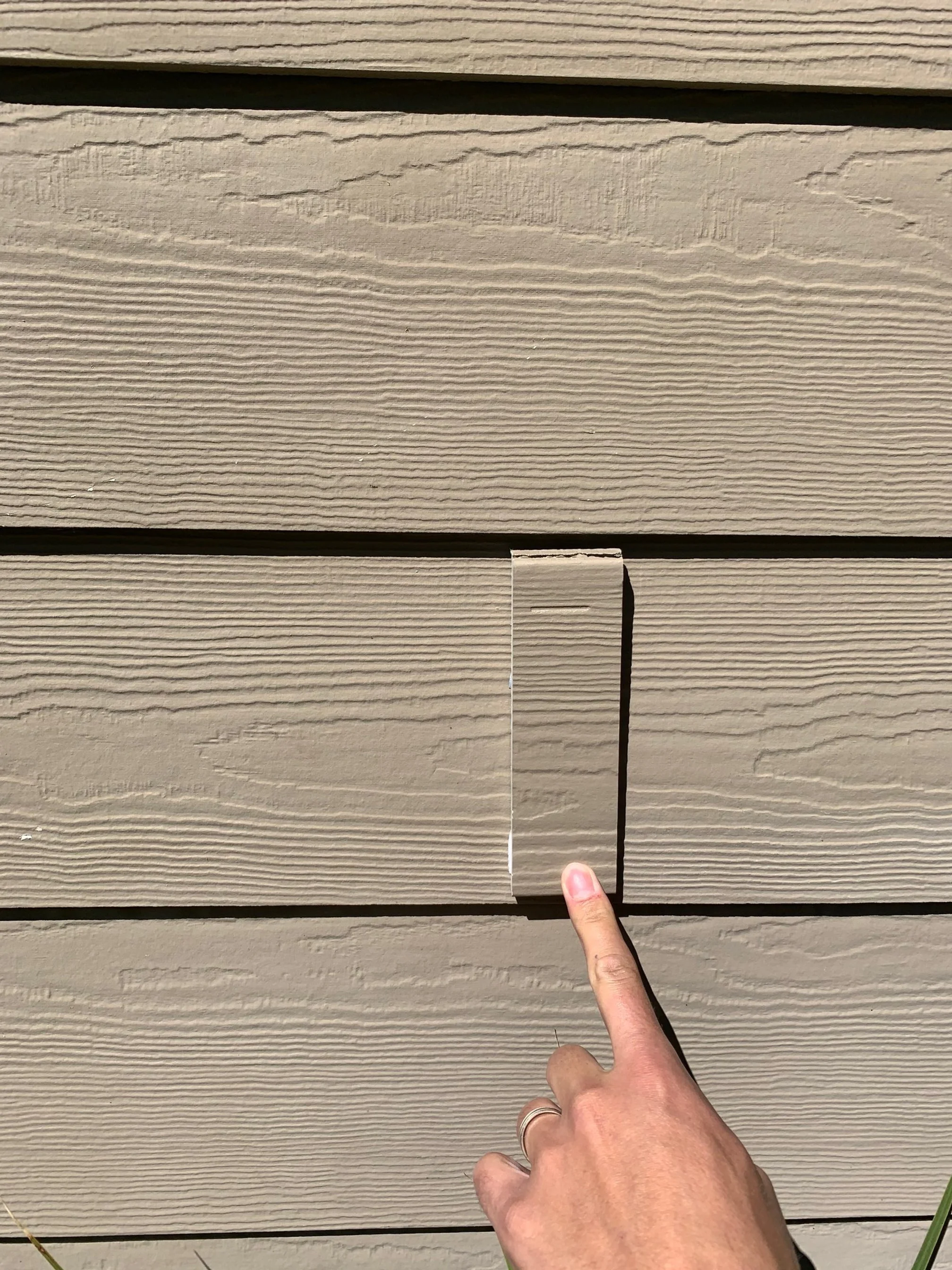 Does Hardie Board Fade?