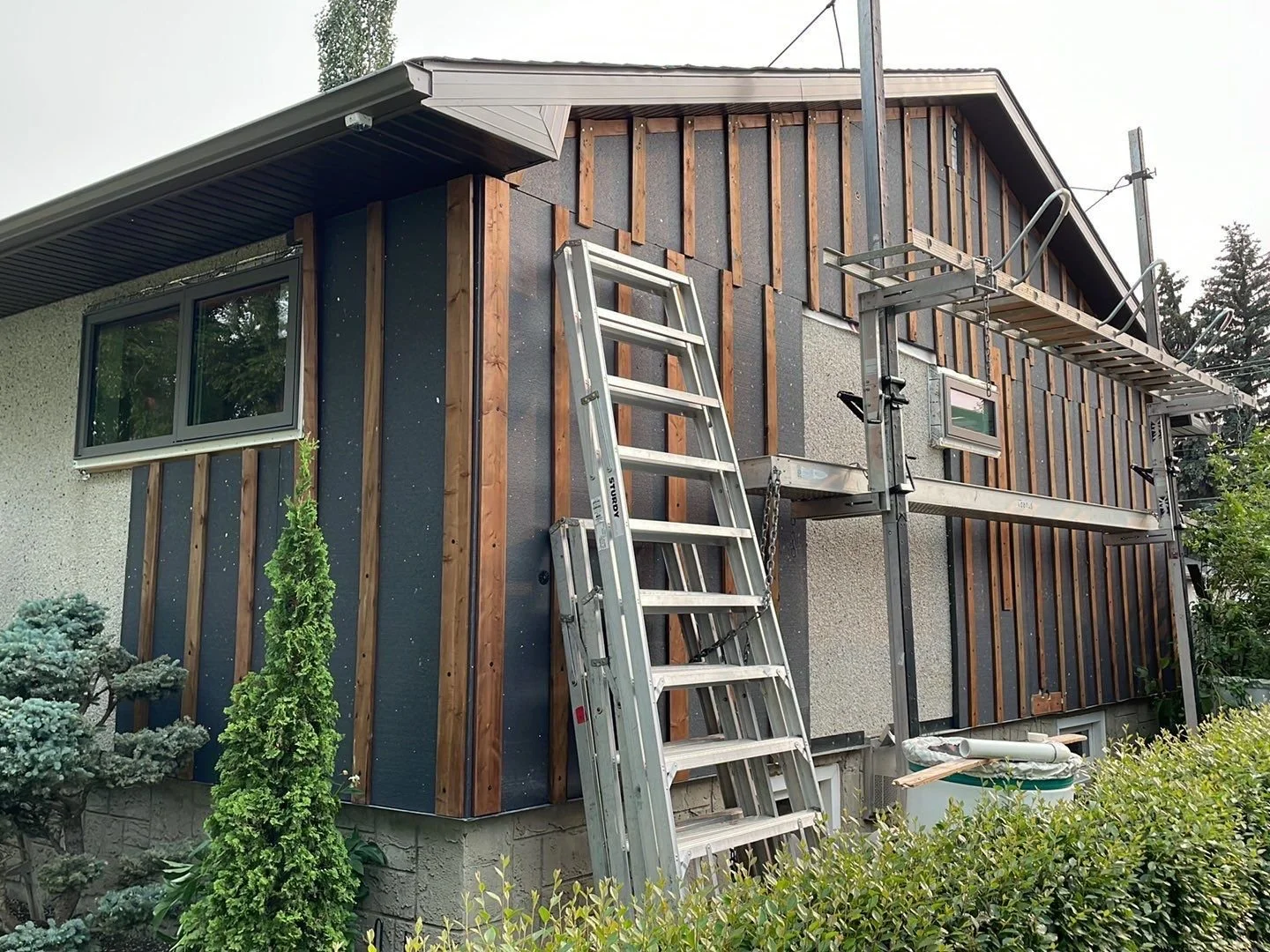 Exterior Renovation Sequencing: Which Projects Should You Tackle First?