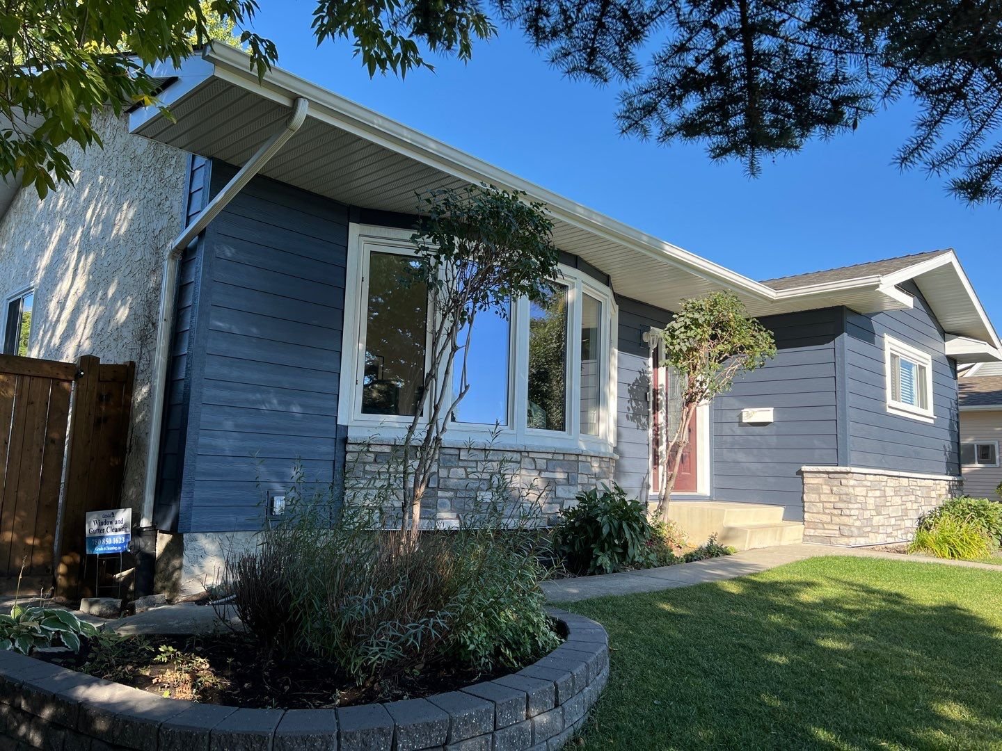 Deep Ocean Hardie Plank on Bungalow
