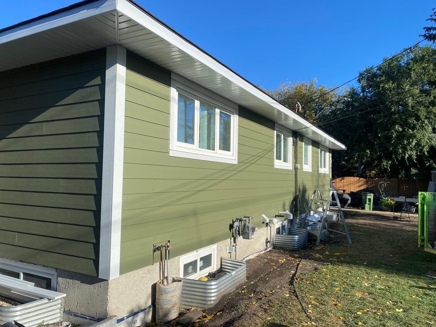 Hardie Plank Bungalow in Mountain Sage