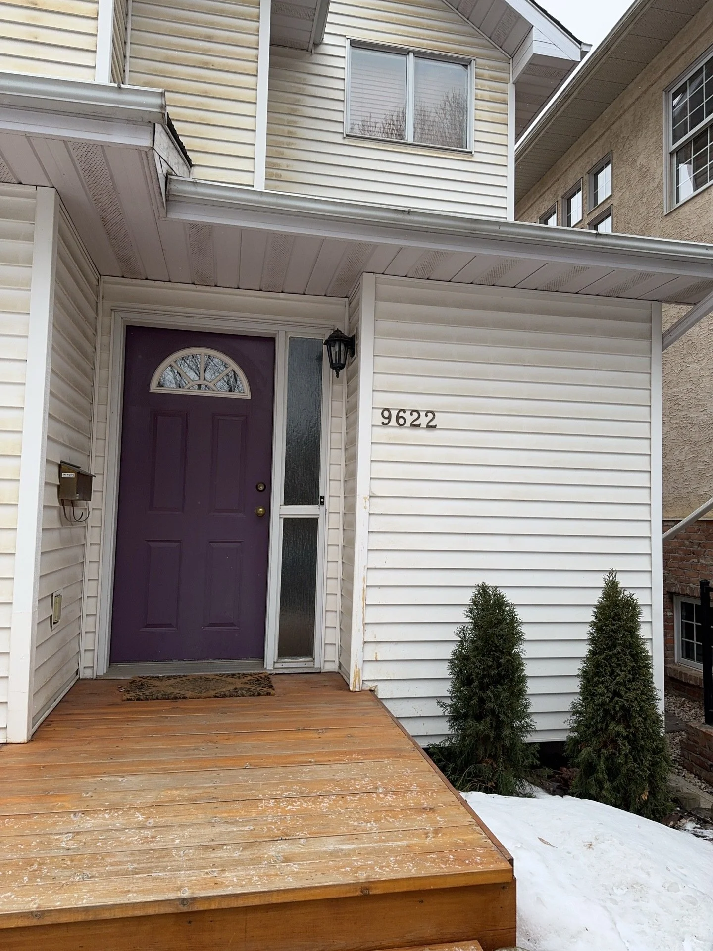 front-entrance-pre-reno-edmonton-ab.jpg