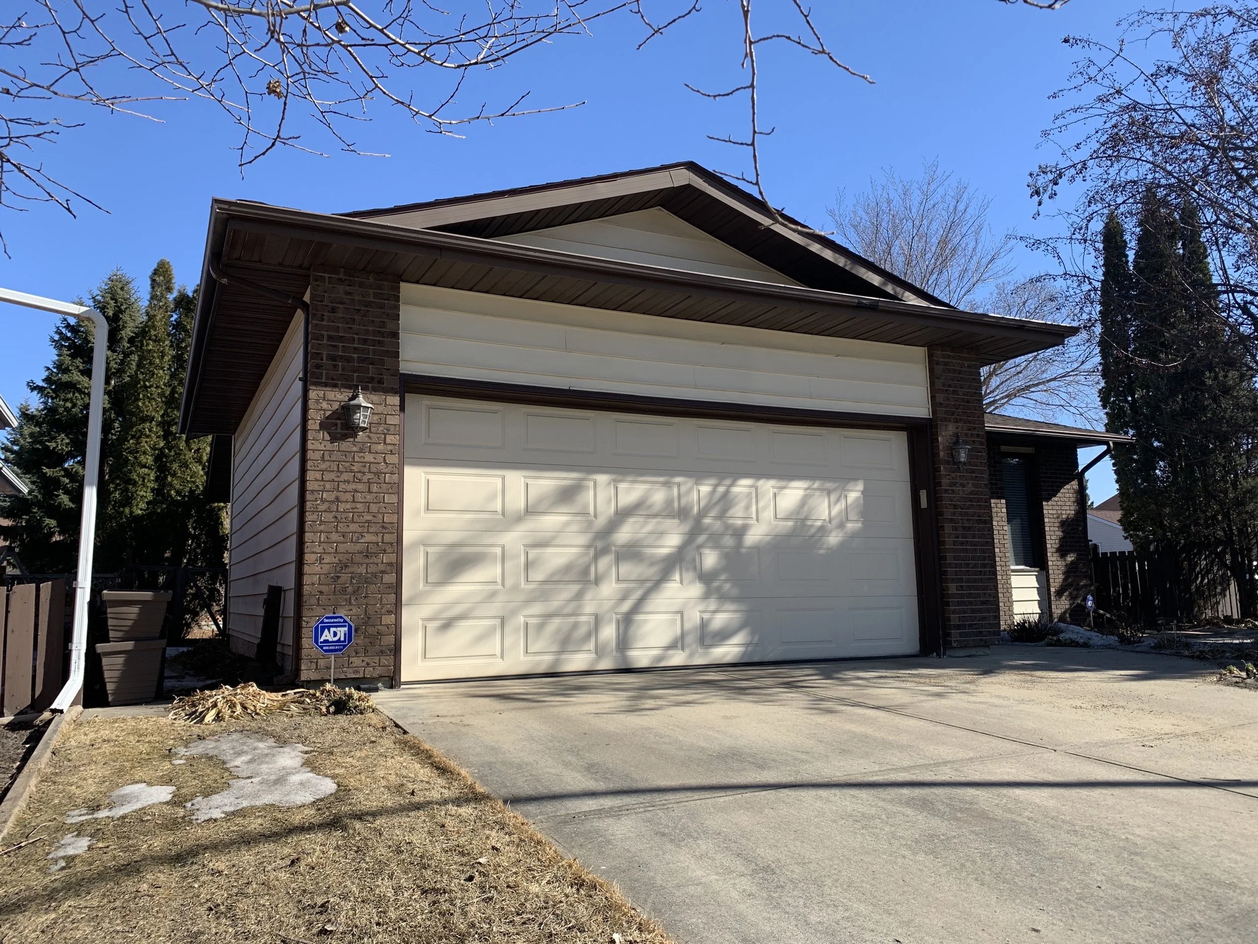 img_C53B9B85C23B476AAFA3953DB29B2D0F - no address.jpg