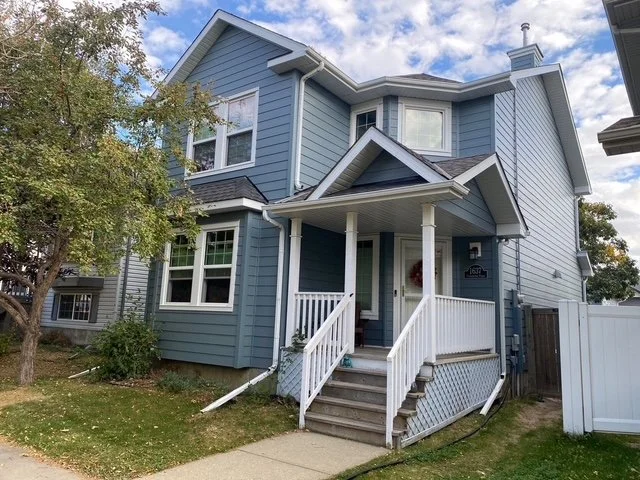 Hardie board siding installed on an exterior renovation of a beautiful home in Edmonton.