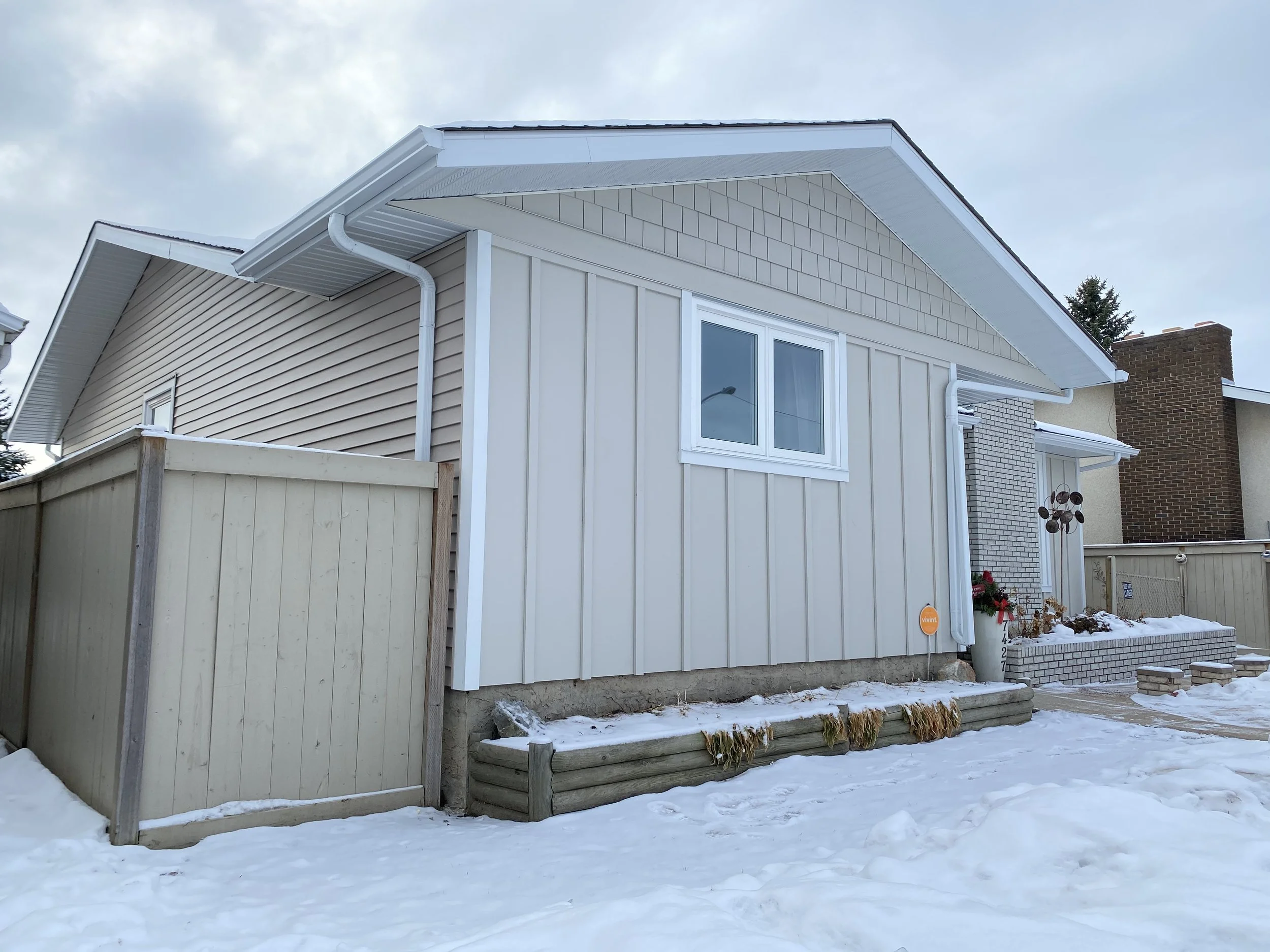 Hardie Shingle Cobblestone.jpg