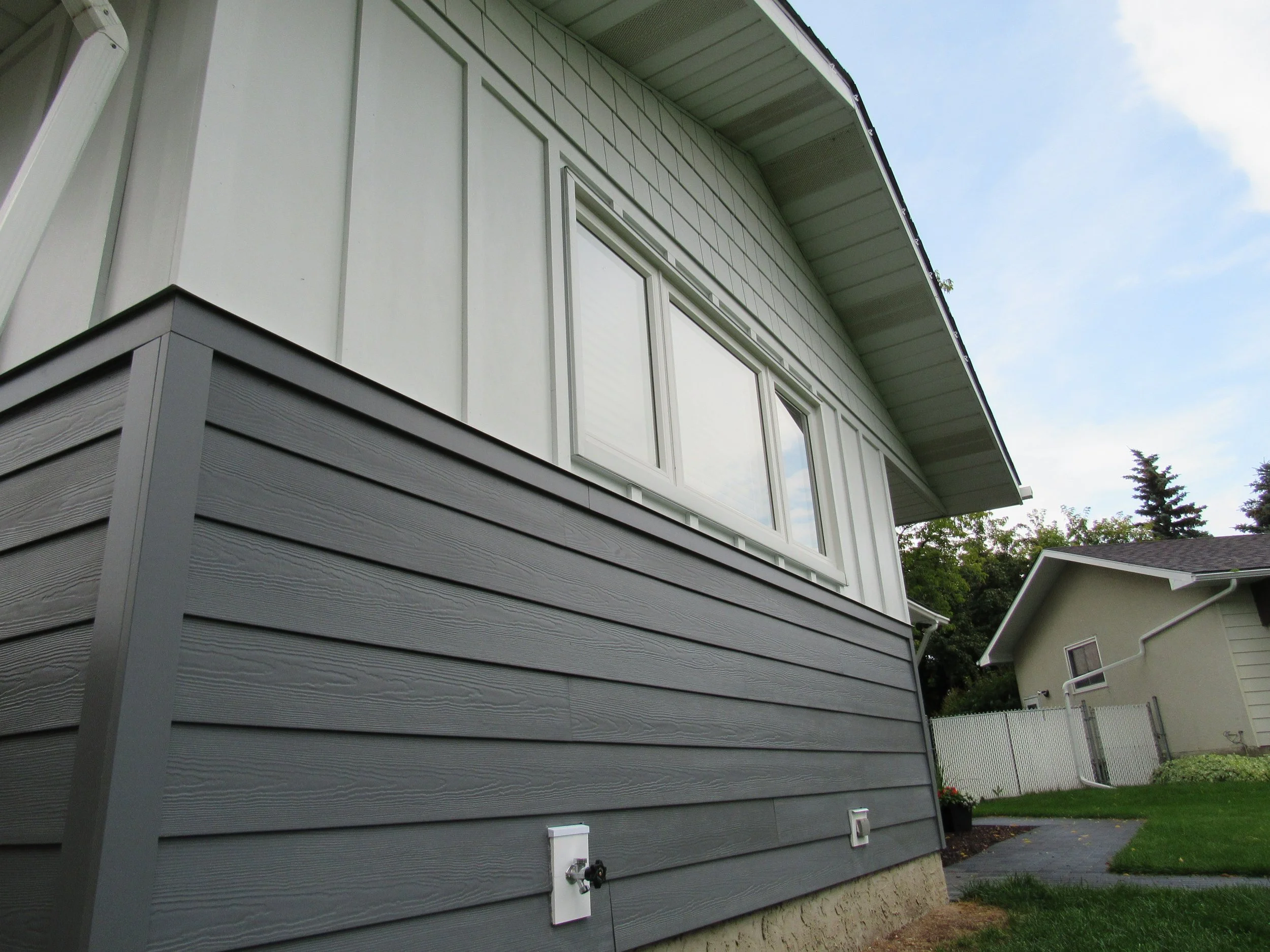 Hardie Smooth Trim.JPG