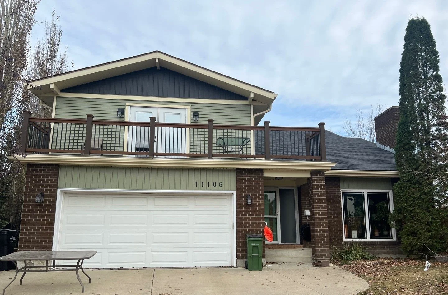 Mitten Cypress Siding