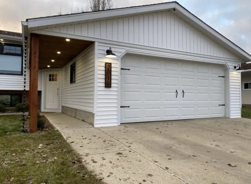Mitten Frost Siding