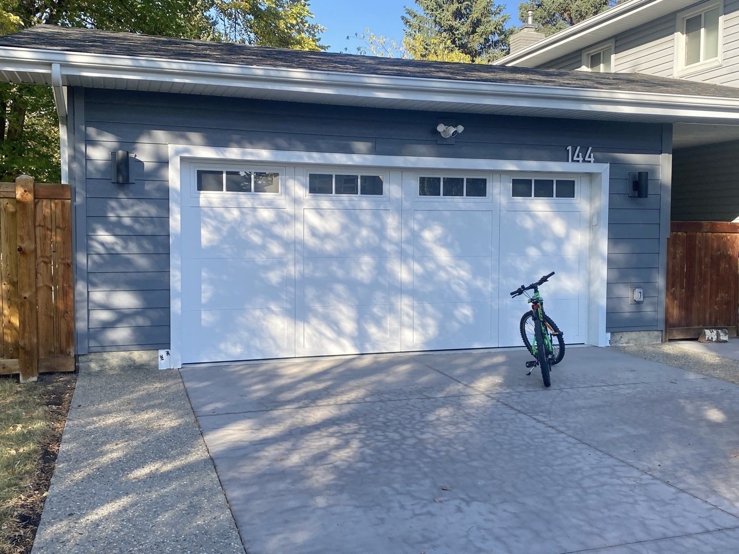 Hardie Plank in Mountain Sage on garage face Edmonton