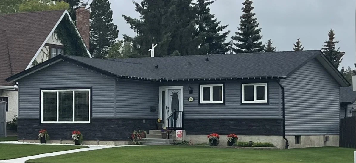 Royal Storm Siding, Versetta Stone Northern Ash