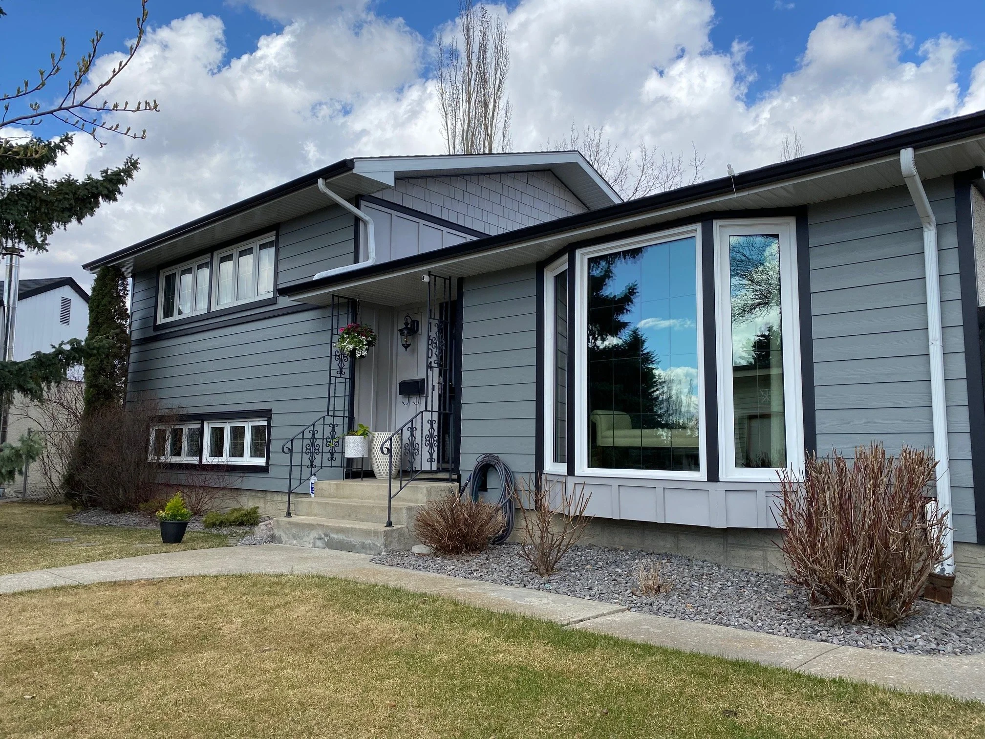 Hardie Plank Gray Slate, Hardie Board & Batten and Shingles Pearl Gray