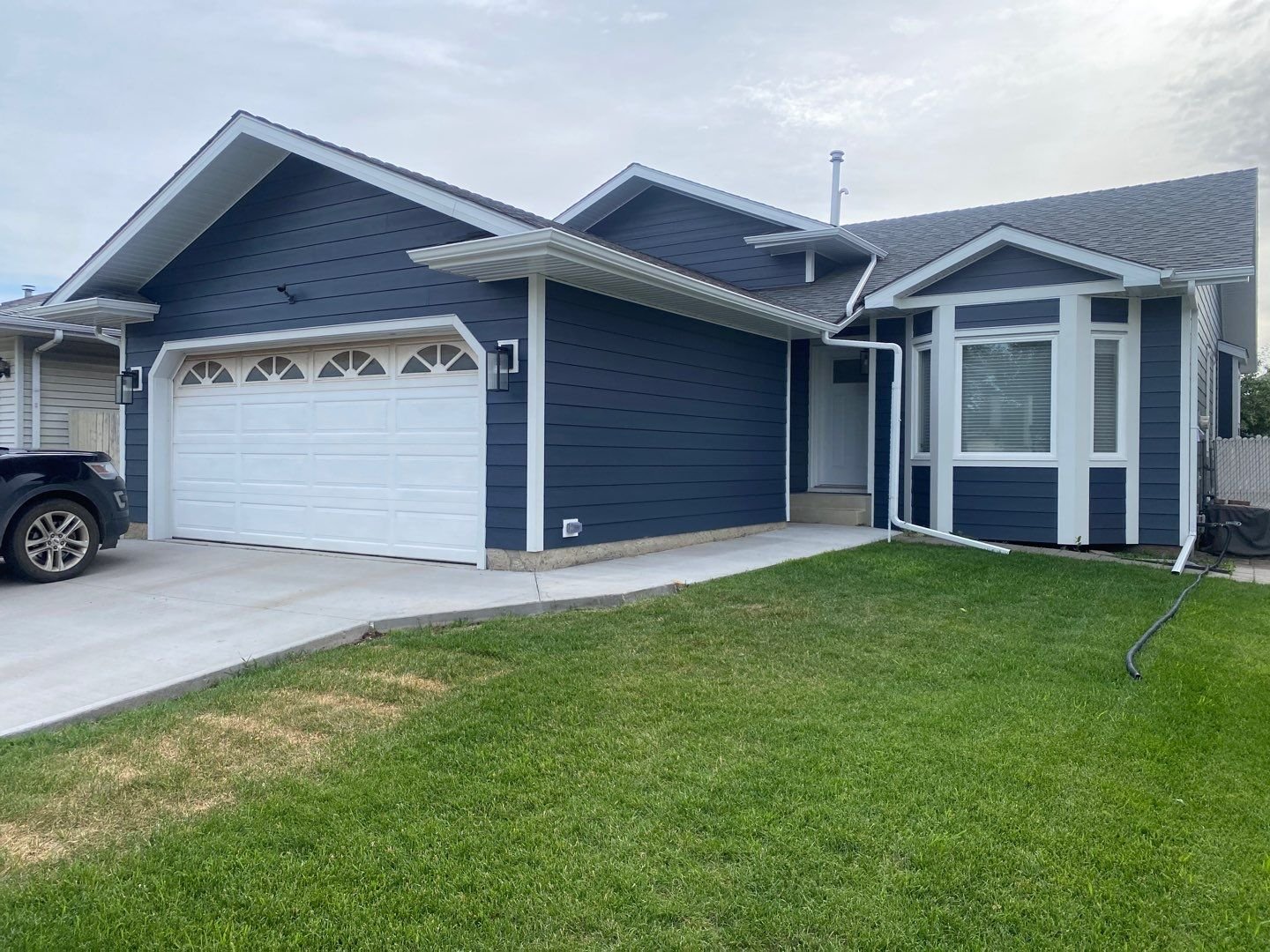 Deep Ocean Siding Home