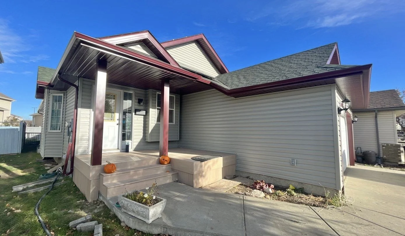 Royal Flagstone Siding