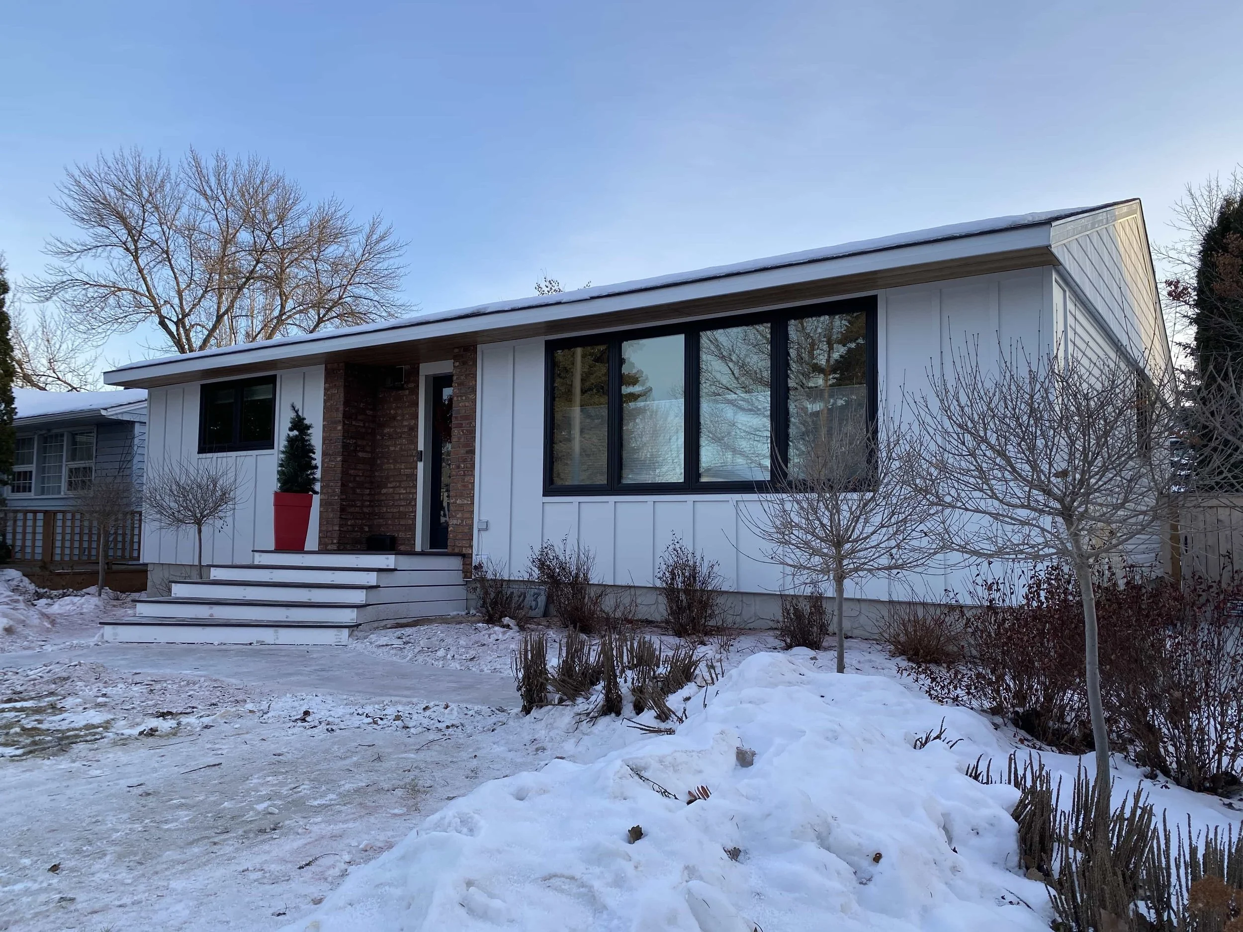 ModFarm Bungalow.jpg