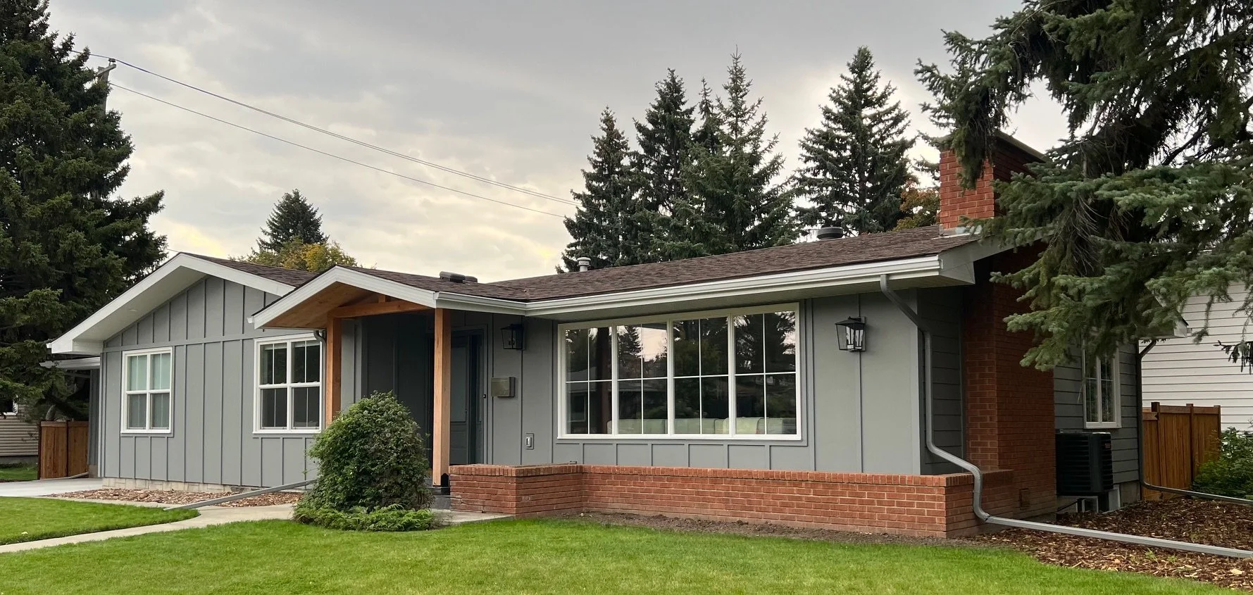 Hardie Plank and Board & Batten Gray Slate